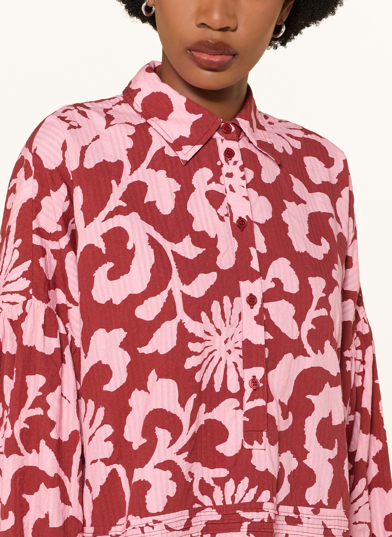 ESSENTIEL ANTWERP Robe chemise oversize JEA à manches 3/4: ROUGE FONCÉ / ROSE