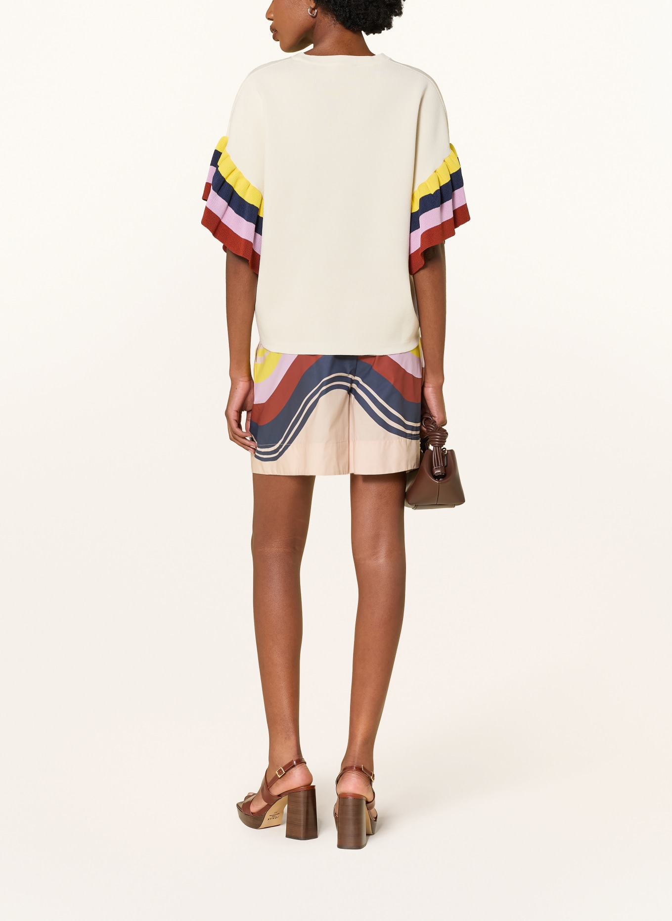 ESSENTIEL ANTWERP JIVE Shorts: BEIGE / YELLOW / BLUE