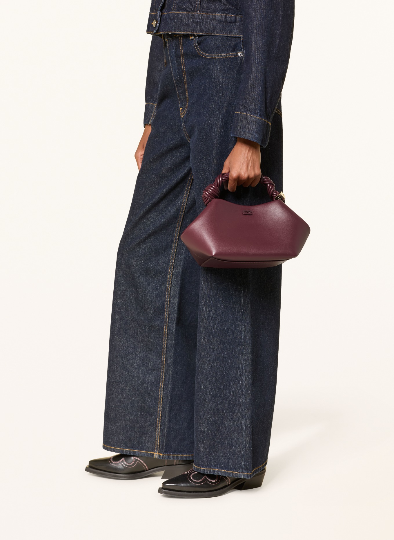 GANNI Handtasche BOU SMALL: DUNKELROT