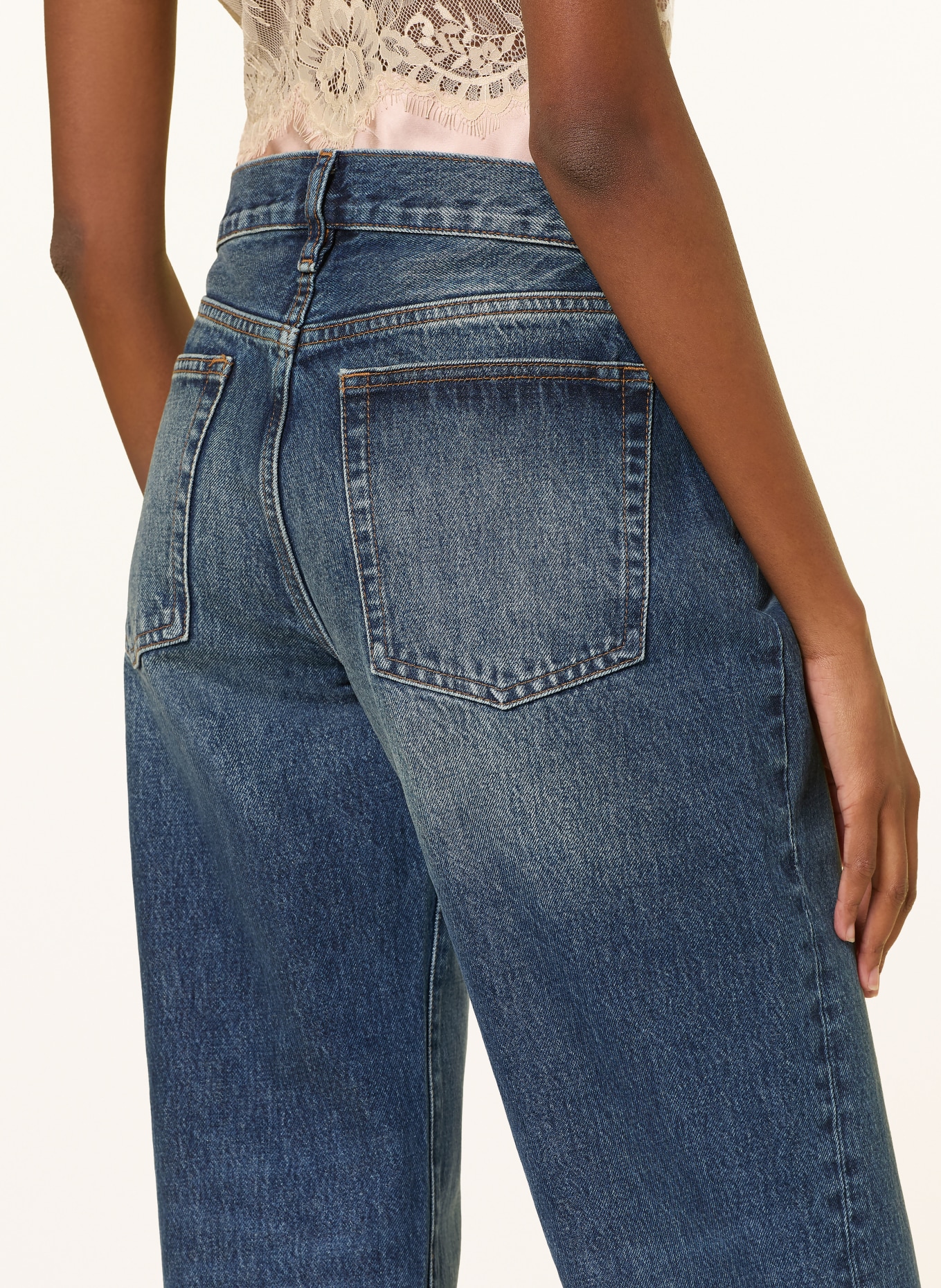 FRAME Wide Leg Jeans THE LOWKEY: EMBR EMBER