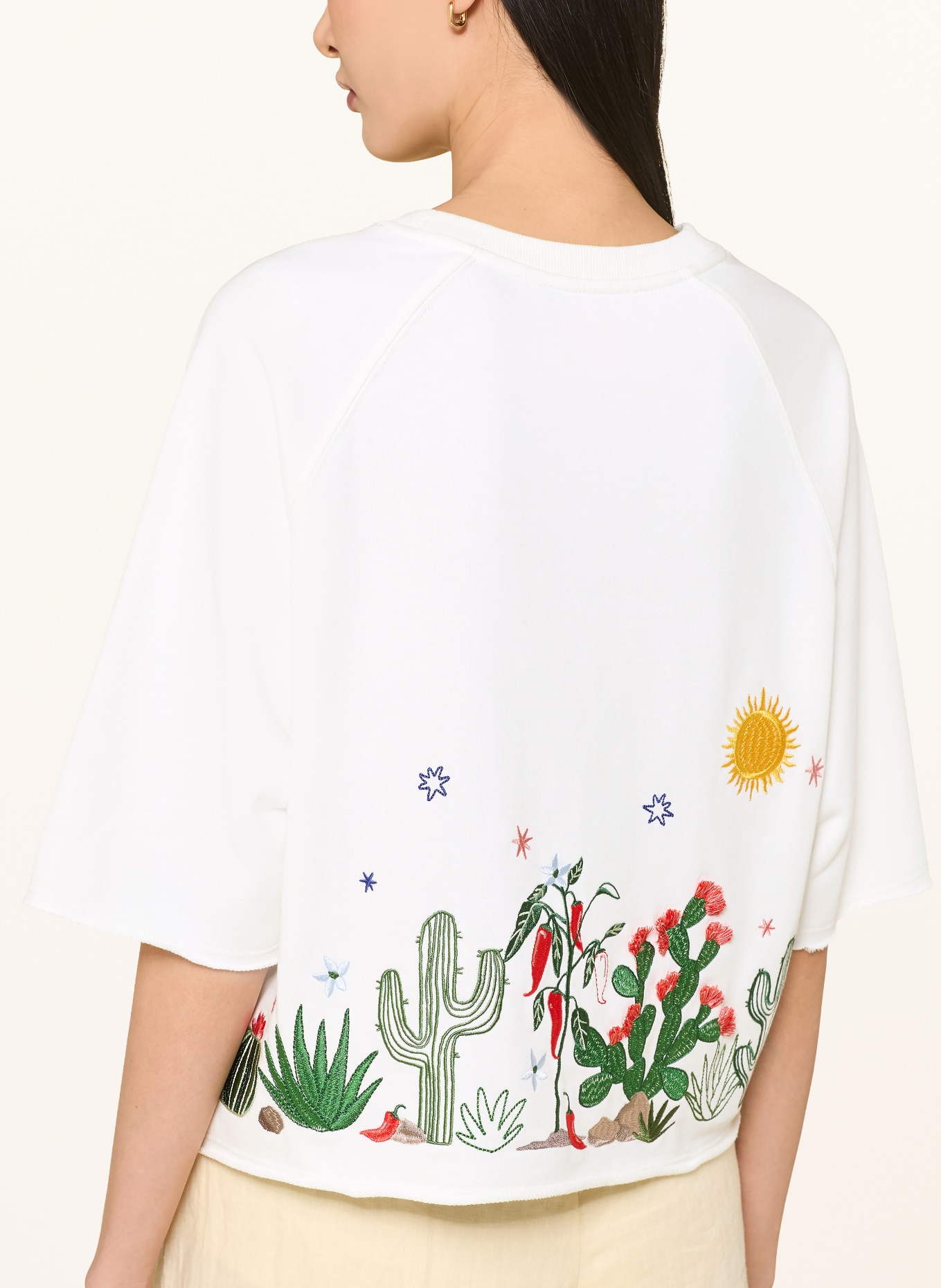 Smith & Soul T-shirt: ECRU / RED / GREEN