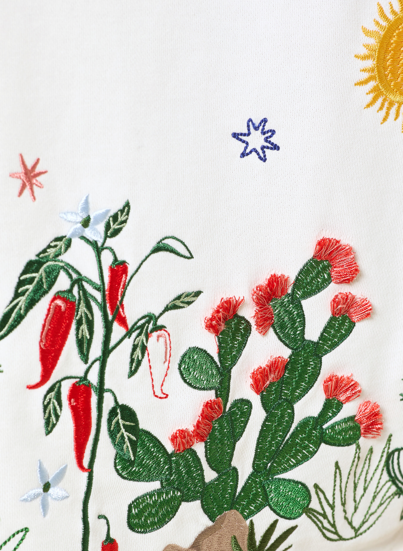 Smith & Soul T-shirt: ECRU / RED / GREEN