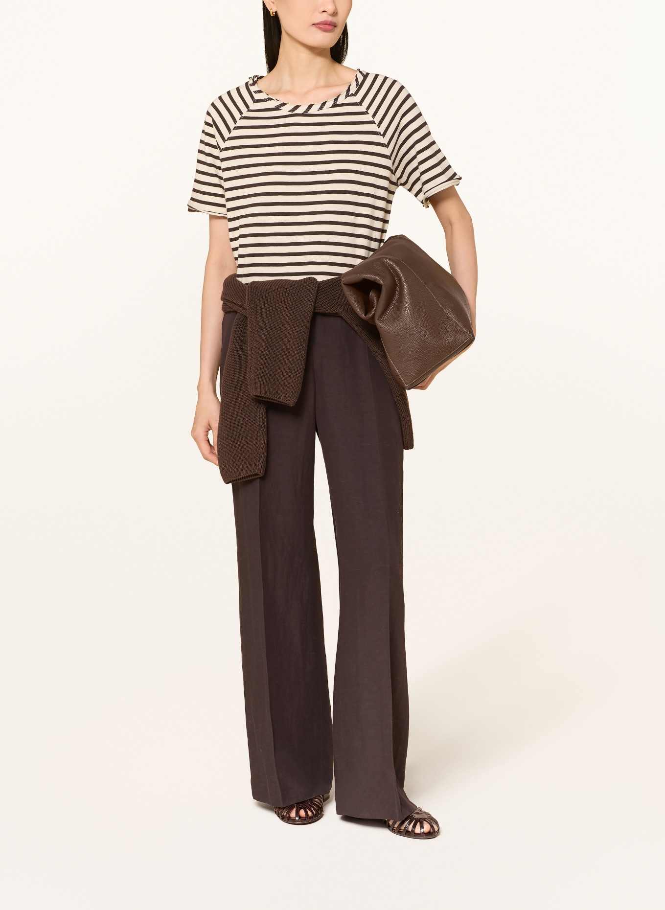 Smith & Soul T-shirt: BEIGE / BLACK