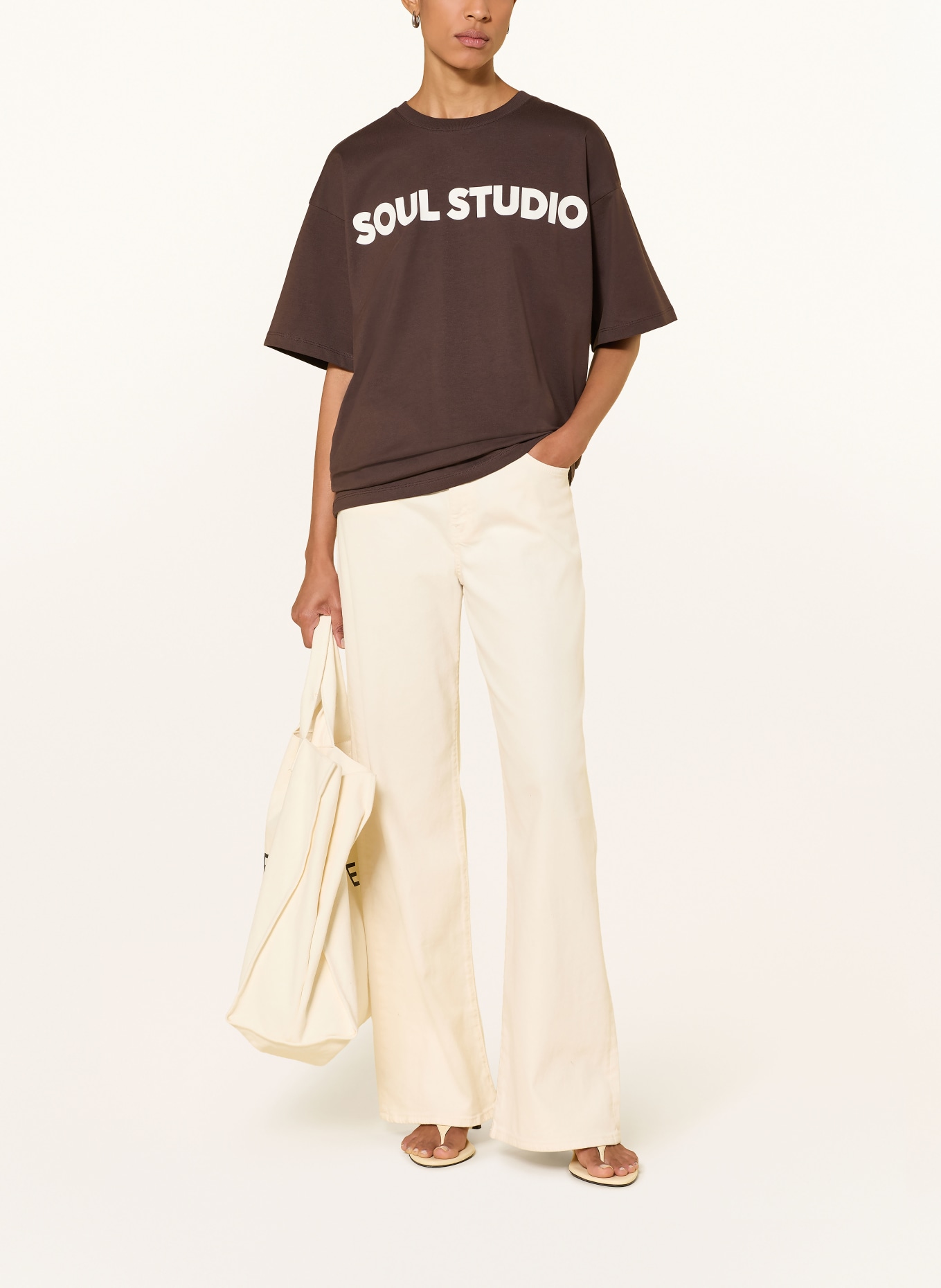 Smith & Soul T-shirt: BROWN / WHITE