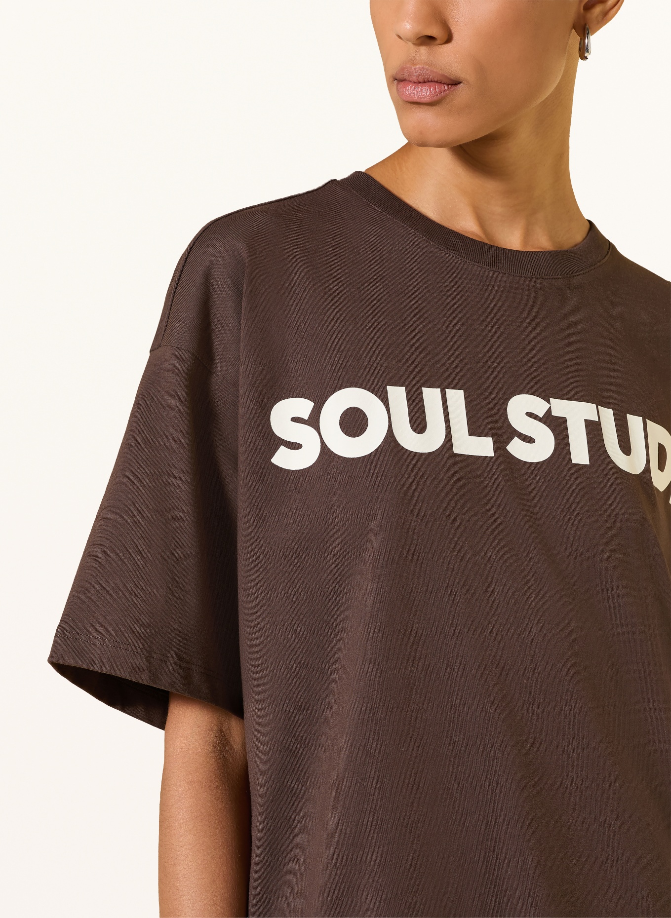 Smith & Soul T-shirt: BROWN / WHITE