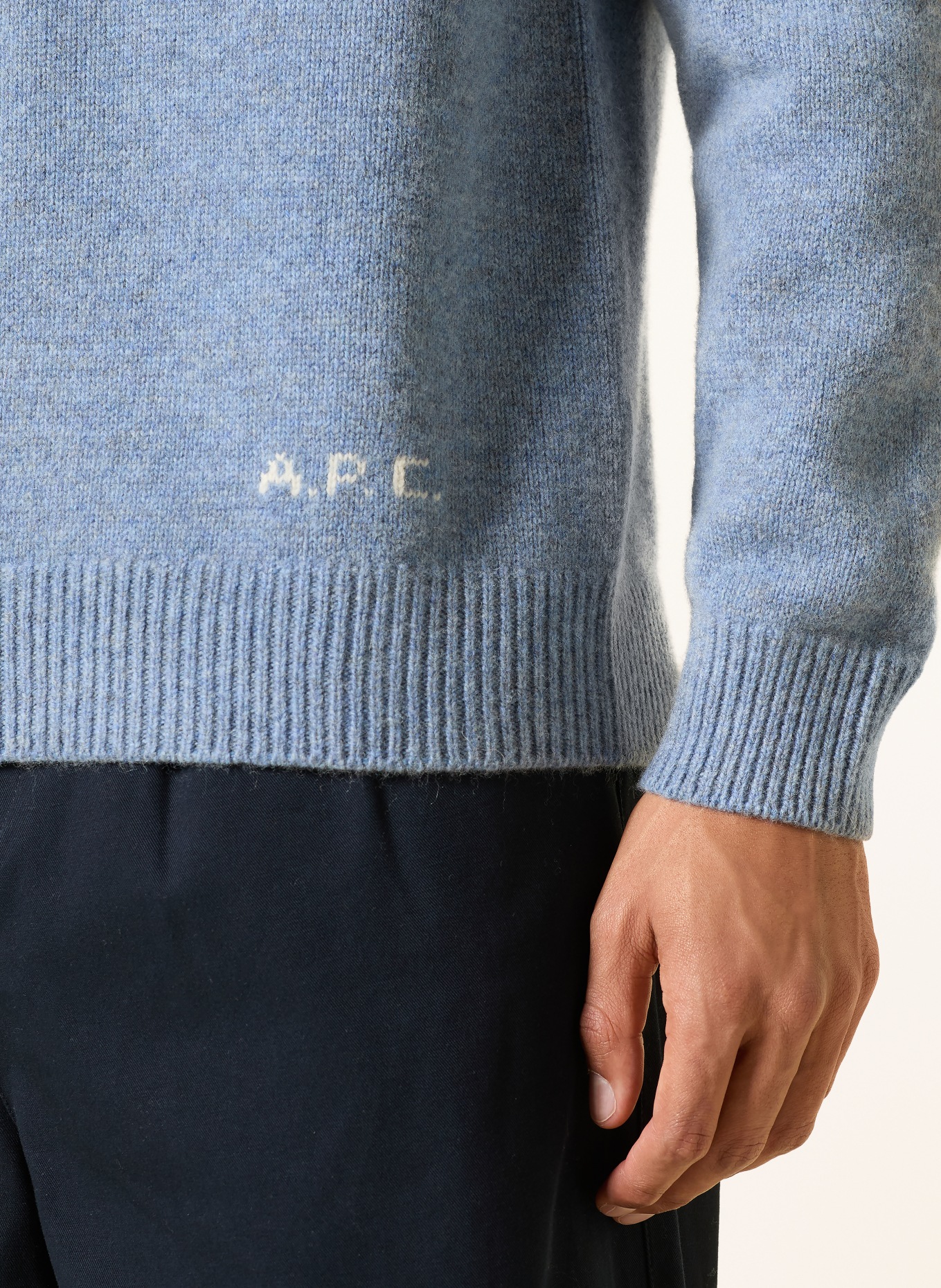 A.P.C. Pullover EDMOND: HELLBLAU