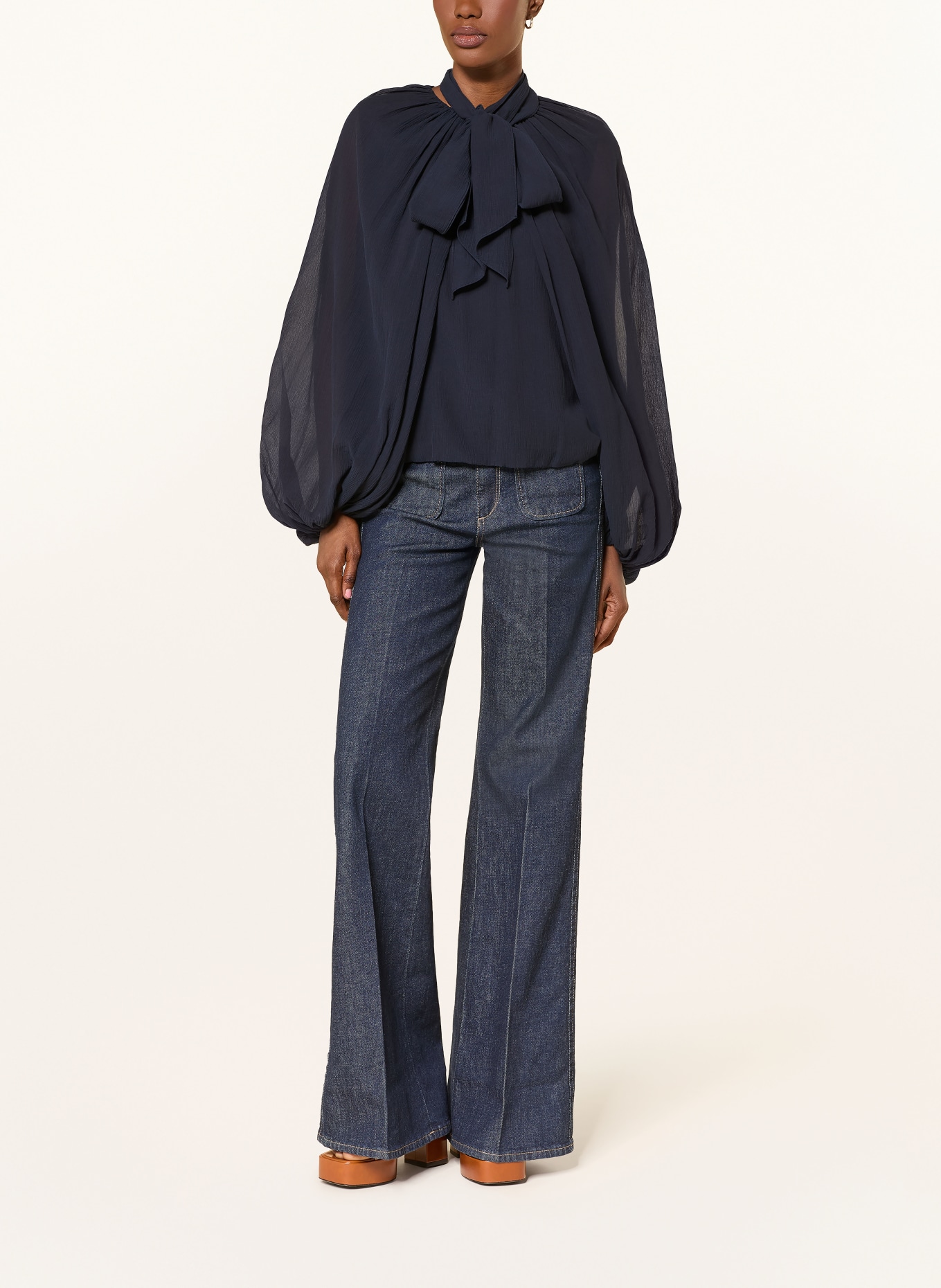 DOROTHEE SCHUMACHER Blusenshirt DREAMFUL VOLUMES mit abnehmbarer Schluppe: DUNKELBLAU