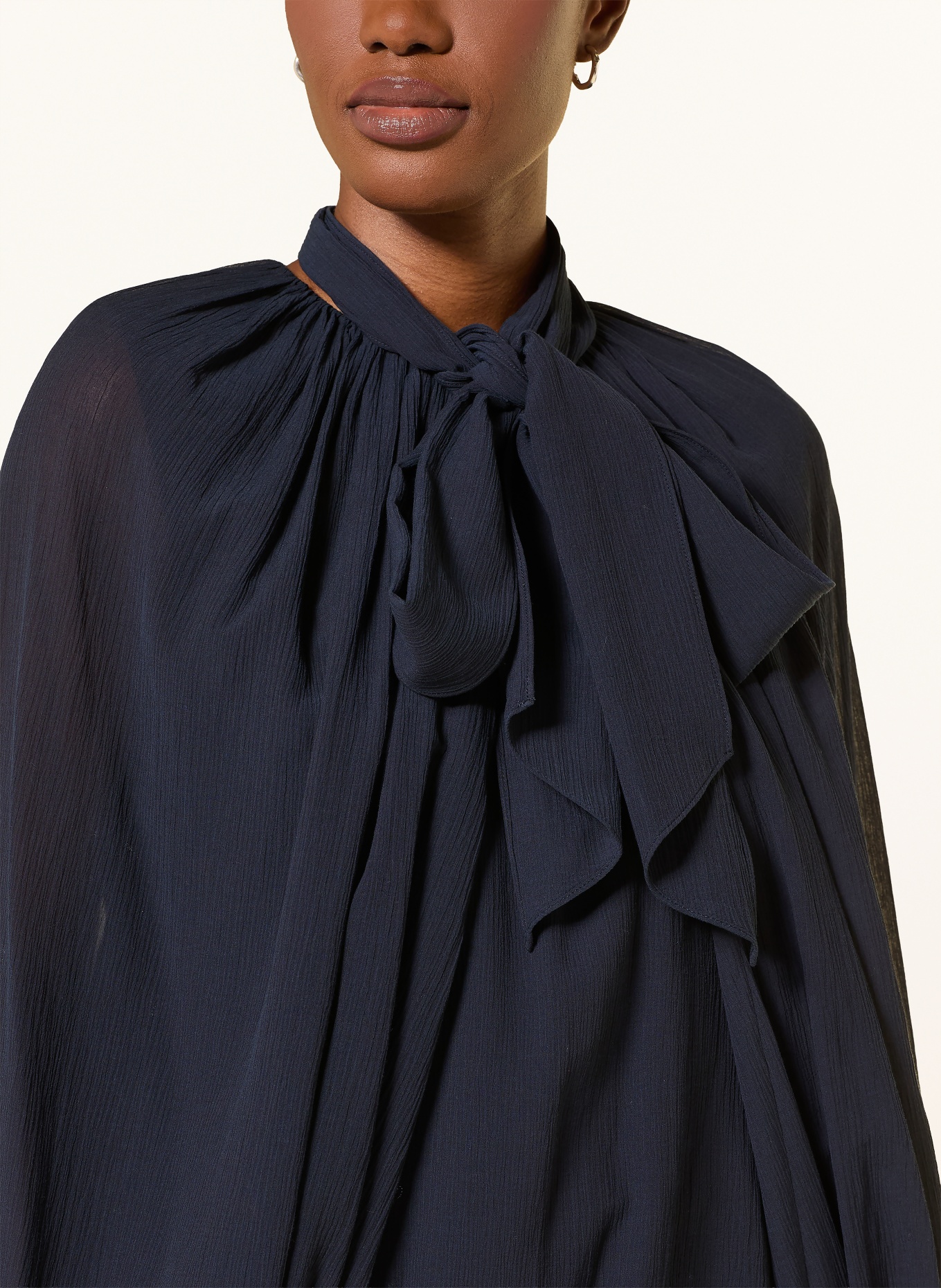 DOROTHEE SCHUMACHER Blusenshirt DREAMFUL VOLUMES mit abnehmbarer Schluppe: DUNKELBLAU