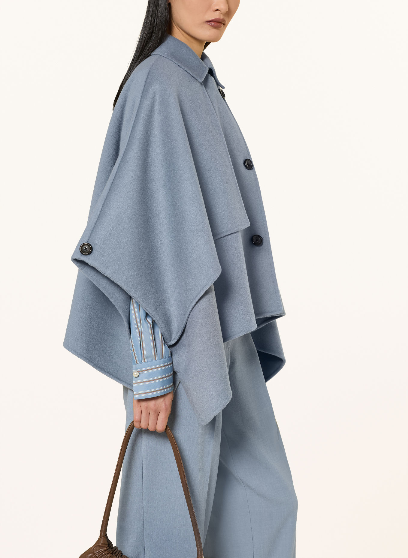 LIU JO Cape: HELLBLAU