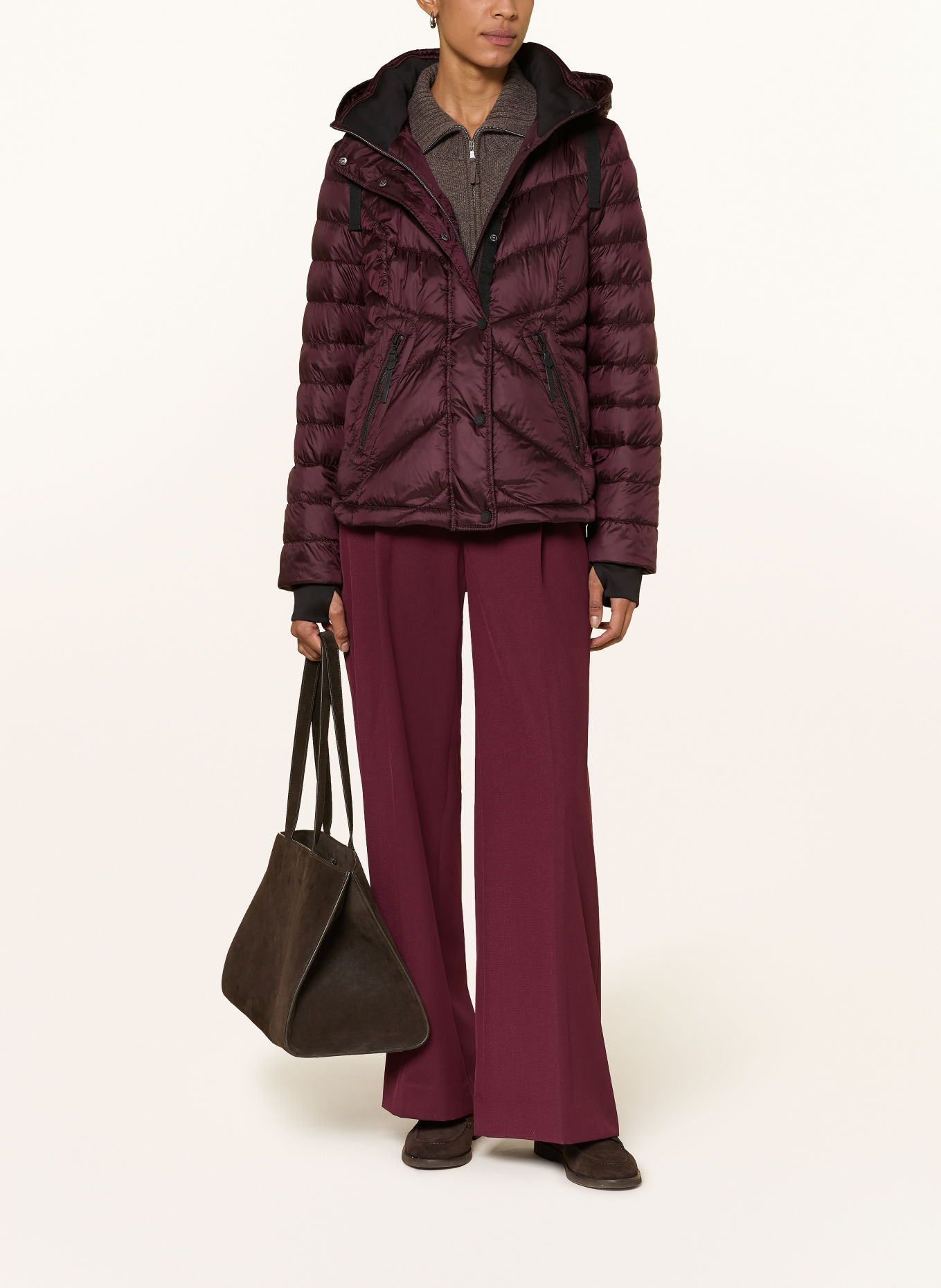 GIL BRET Steppjacke mit DUPONT™ SORONA®-Isolierung und abnehmbarer Kapuze: DUNKELROT
