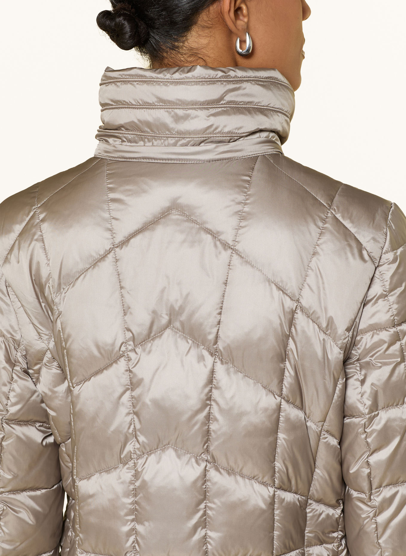 GIL BRET Steppmantel mit DUPONT™ SORONA®-Isolierung und abnehmbarer Kapuze: TAUPE