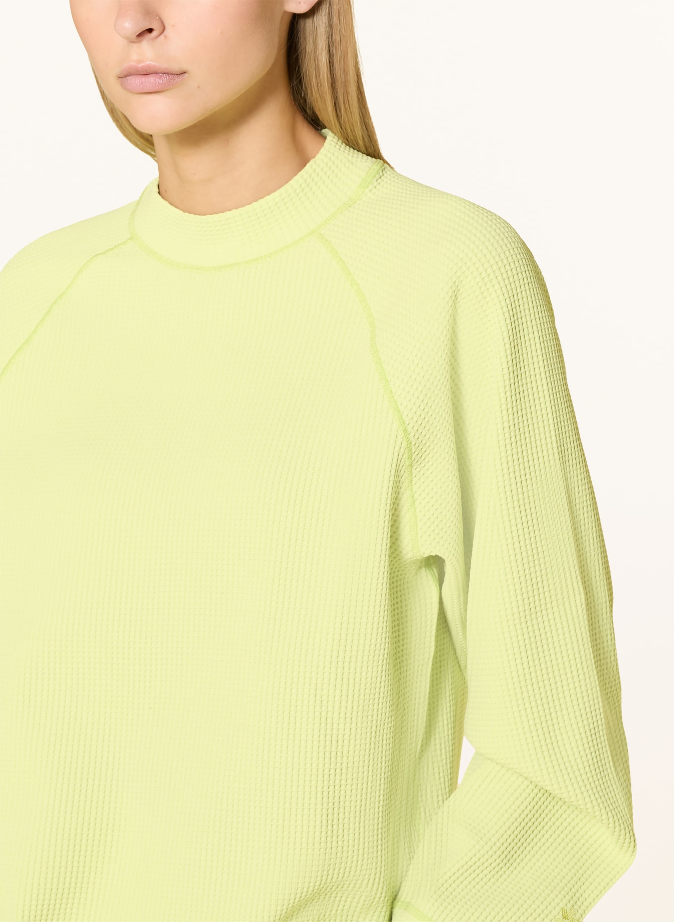 Goldwin Longsleeve: NEONGRÜN
