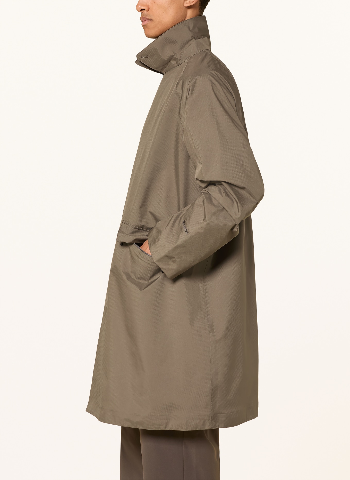 Goldwin Imperméable GORE-TEX 3/4: KAKI