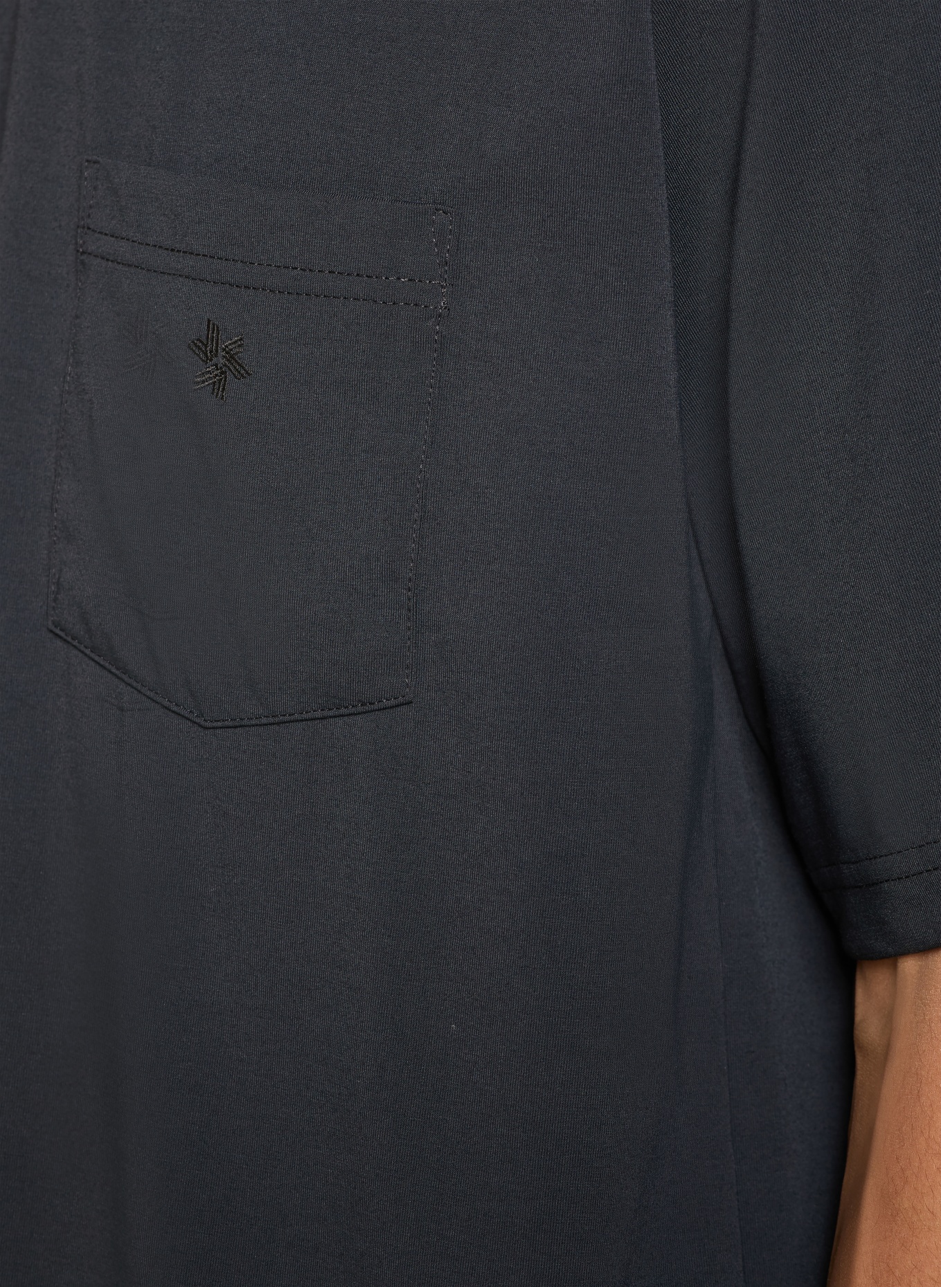 Goldwin T-Shirt OVERSIZED POCKET: SCHWARZ