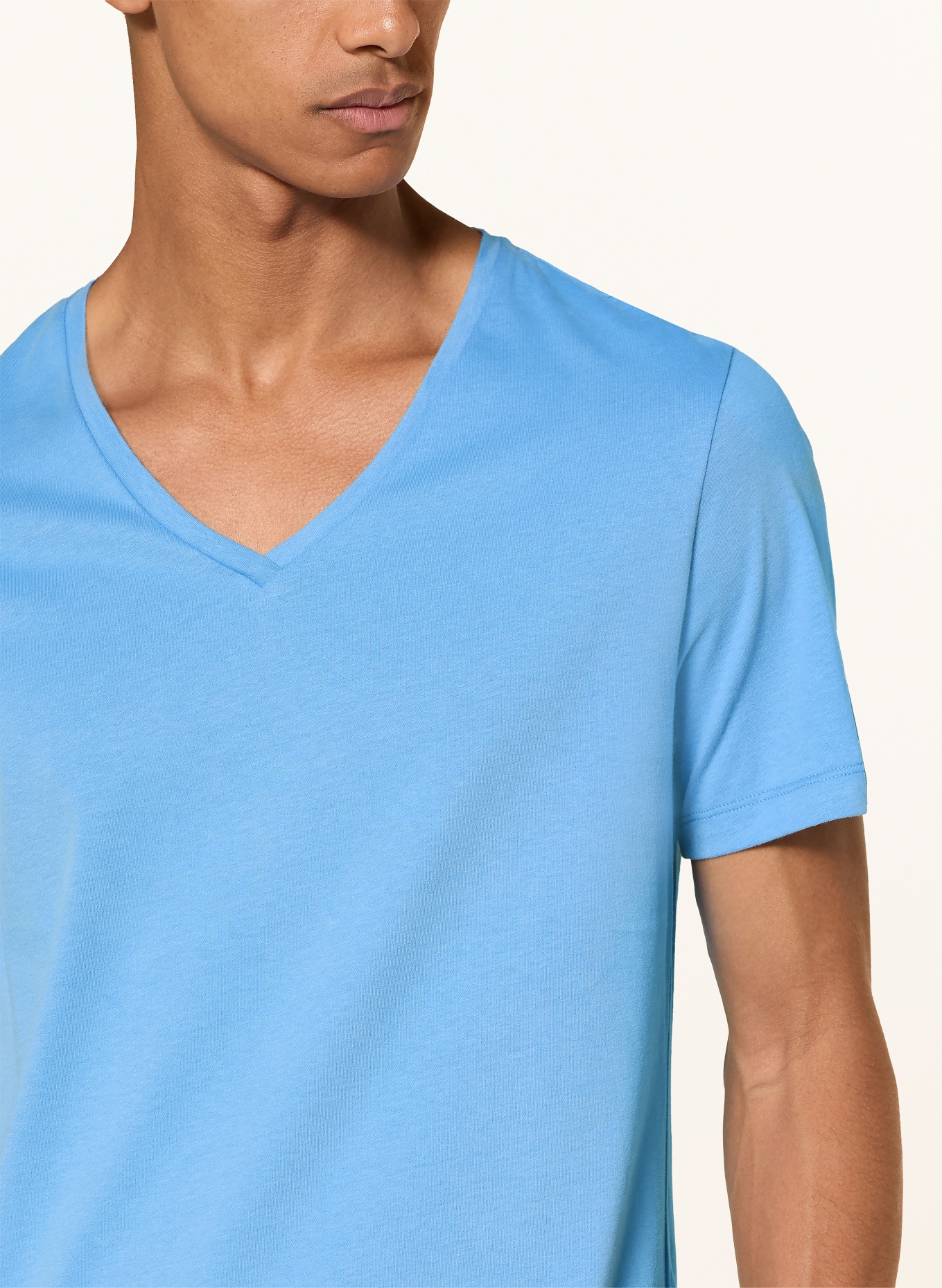 Juvia T-shirt MARIO: LICHTBLAUW