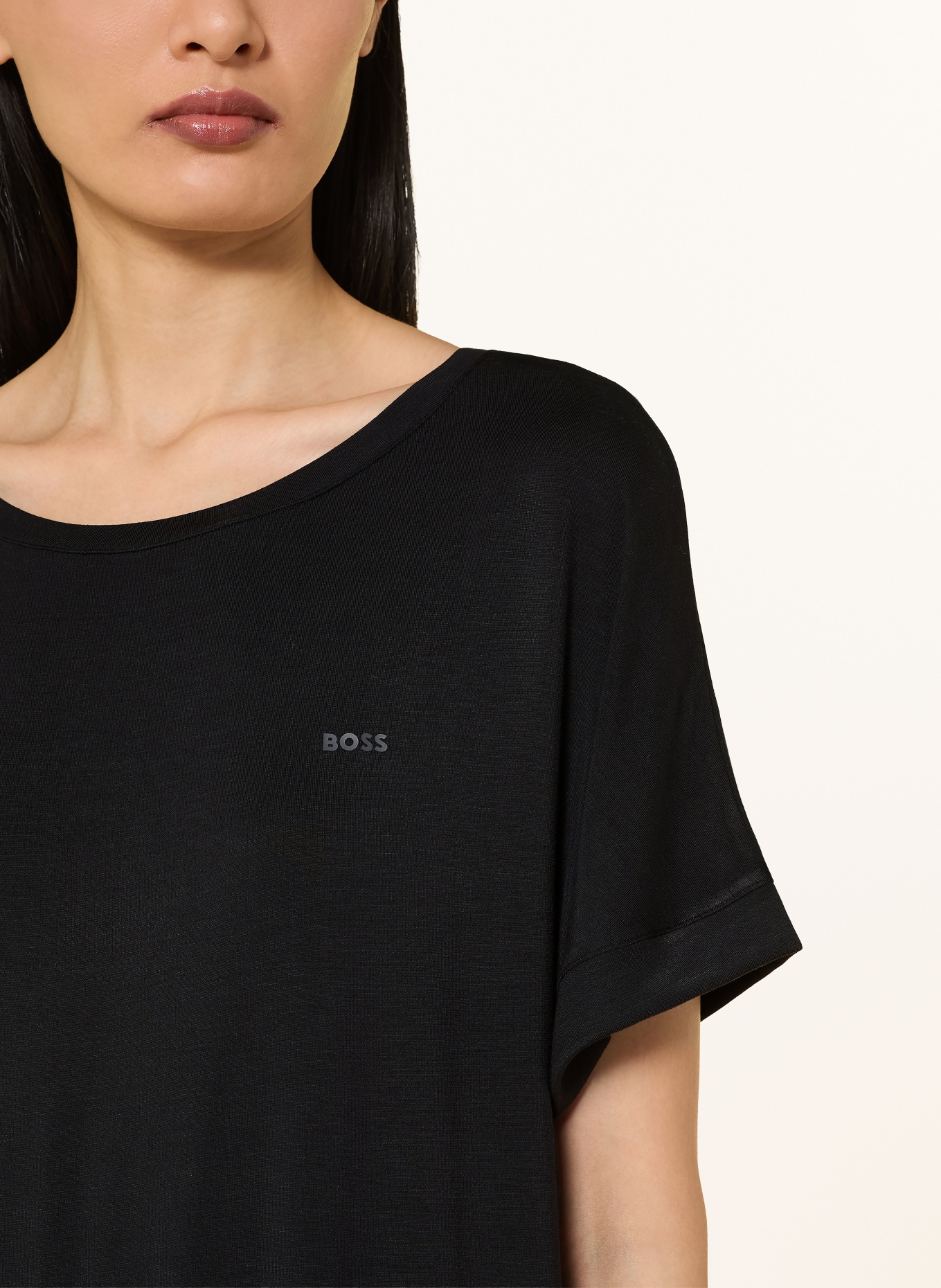 BOSS Koszulka nocna ESSENCE: CZARNY