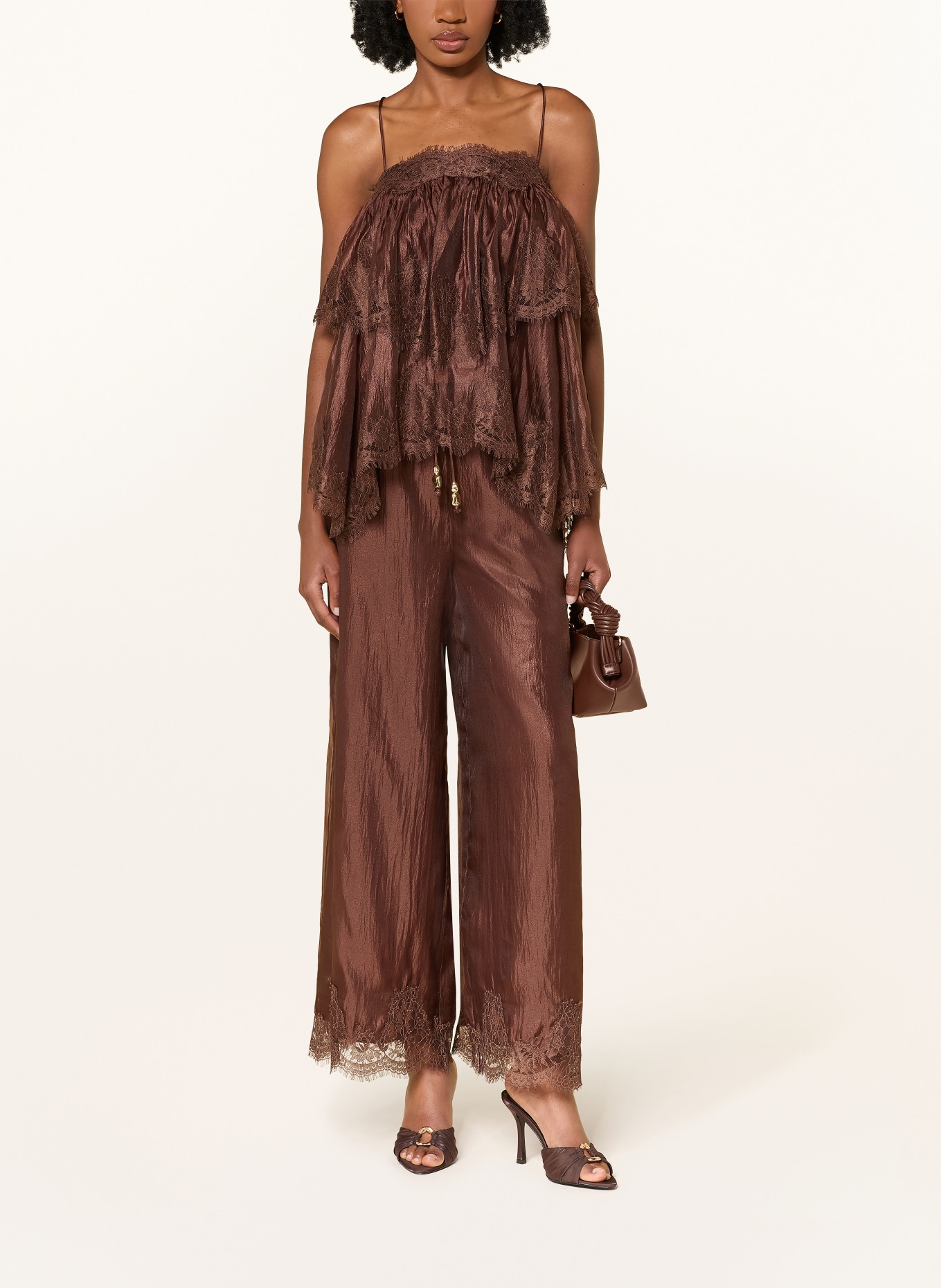 Aje. Top OPHELIA LACE CAMI mit Spitze: DUNKELBRAUN