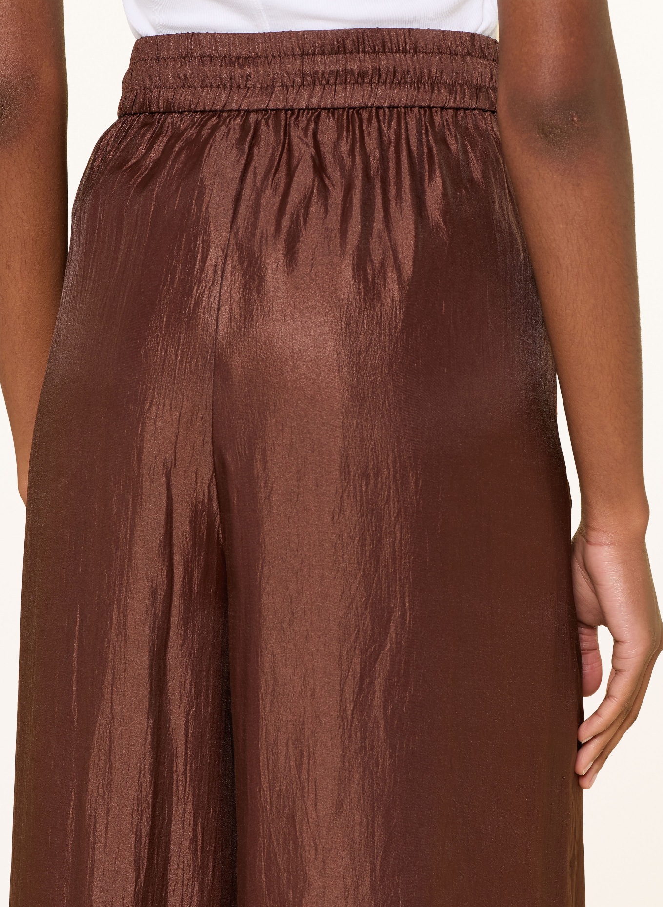 Aje. Satinhose OPHELIA mit Spitze: DUNKELBRAUN