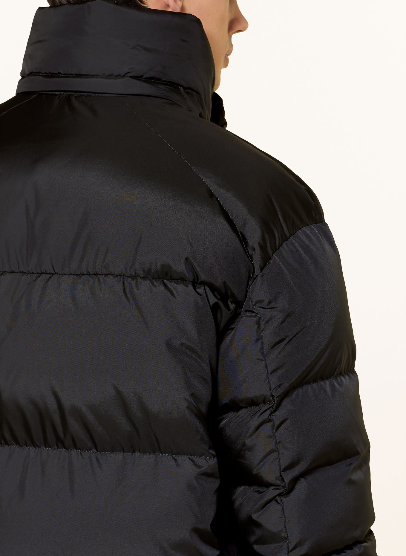 BOGNER Daunenjacke JONES-D3 mit abnehmbarer Kapuze: SCHWARZ