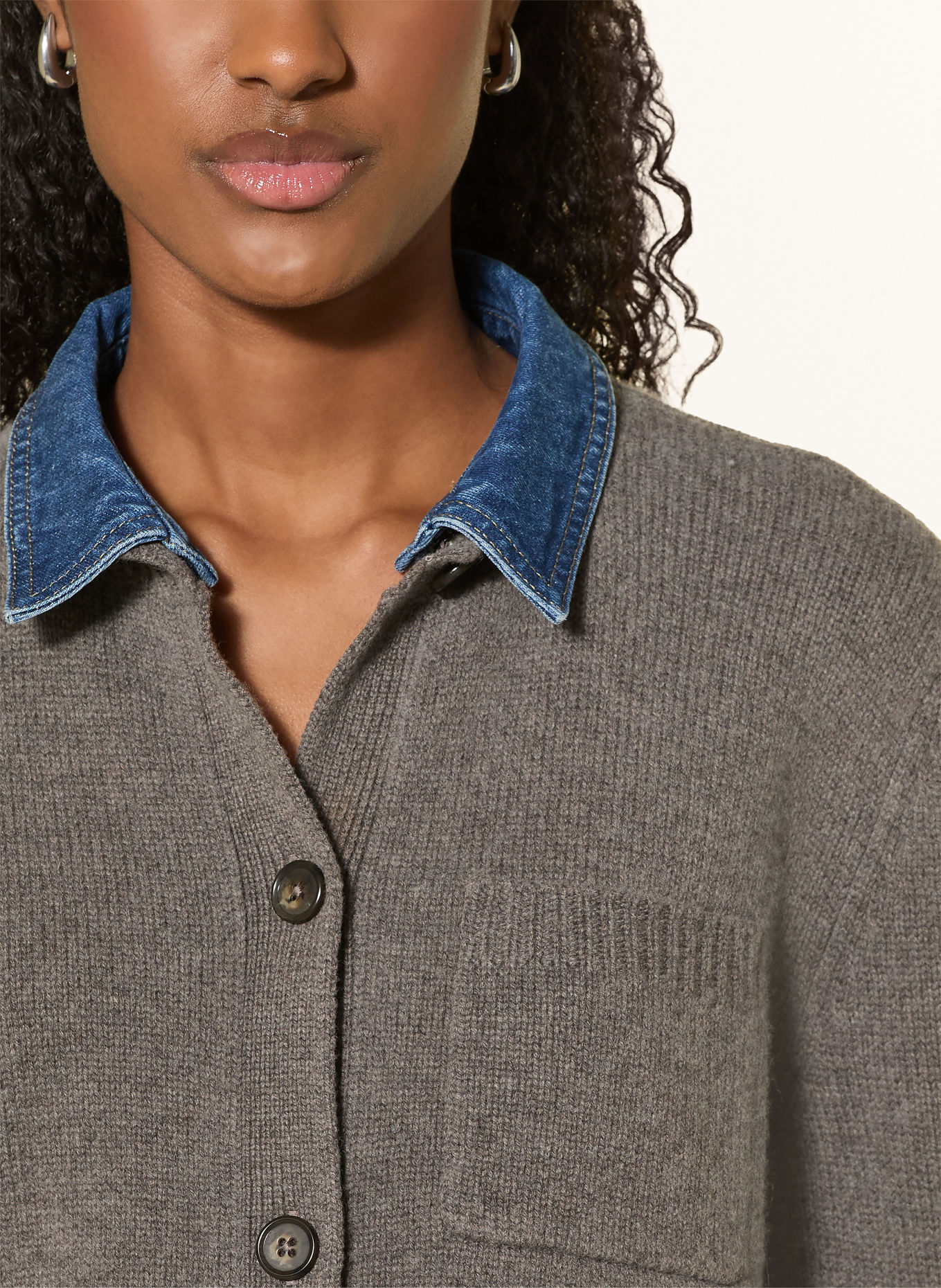 REPEAT Strickjacke mit Cashmere und abnehmbarem Kragen: GRAU / BLAU
