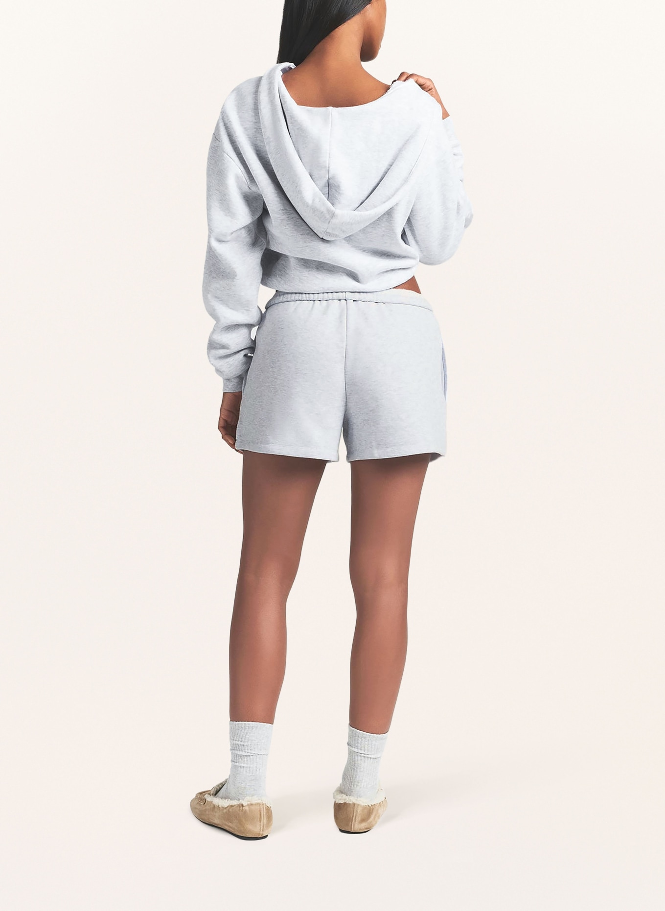 SKIMS Cotton Fleece Lounge Sweat Shorts: LIGHT HEATHER GREY