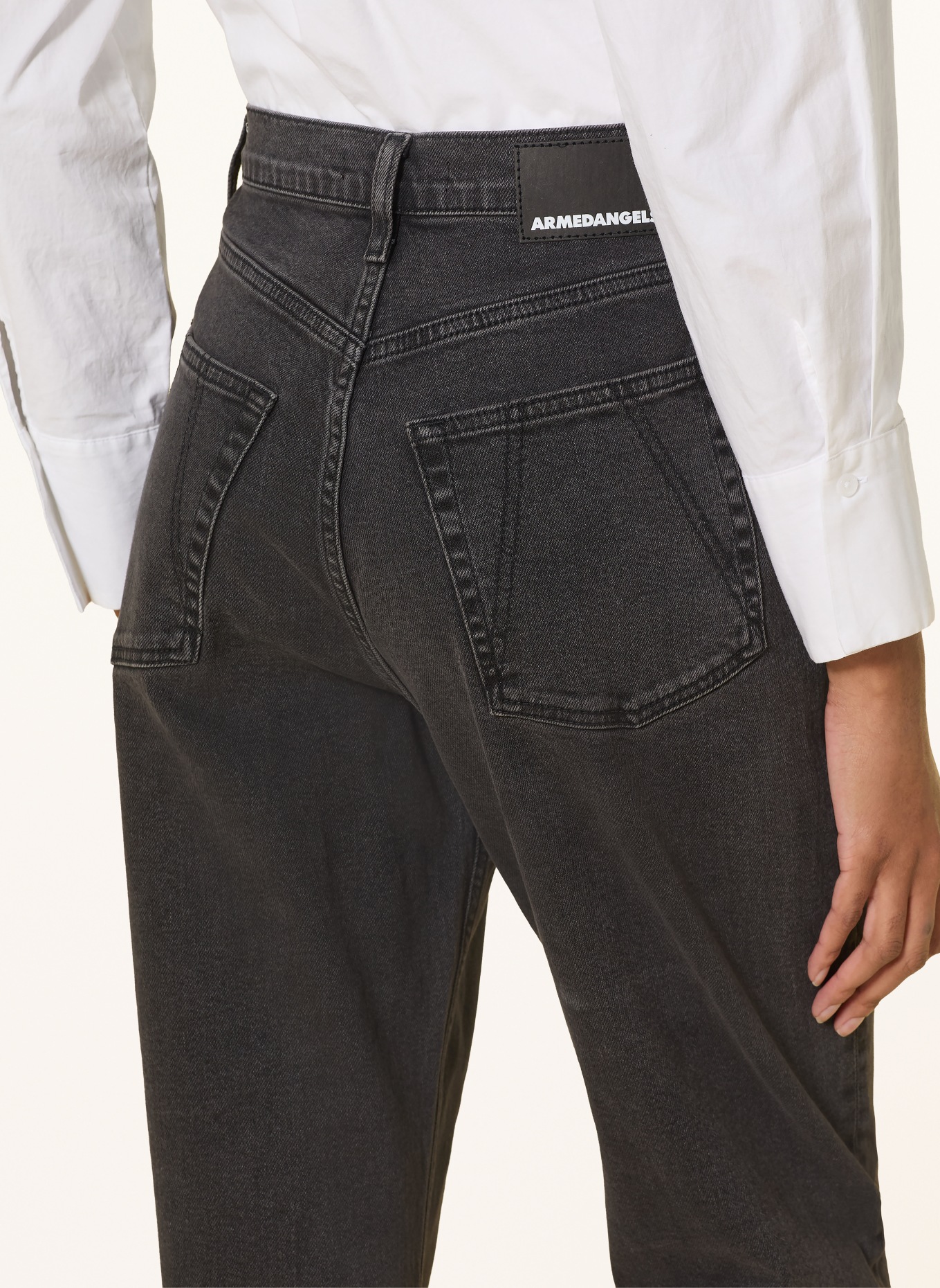 ARMEDANGELS Dżinsy typu mom jeans MAIRAA: 2122 ebony