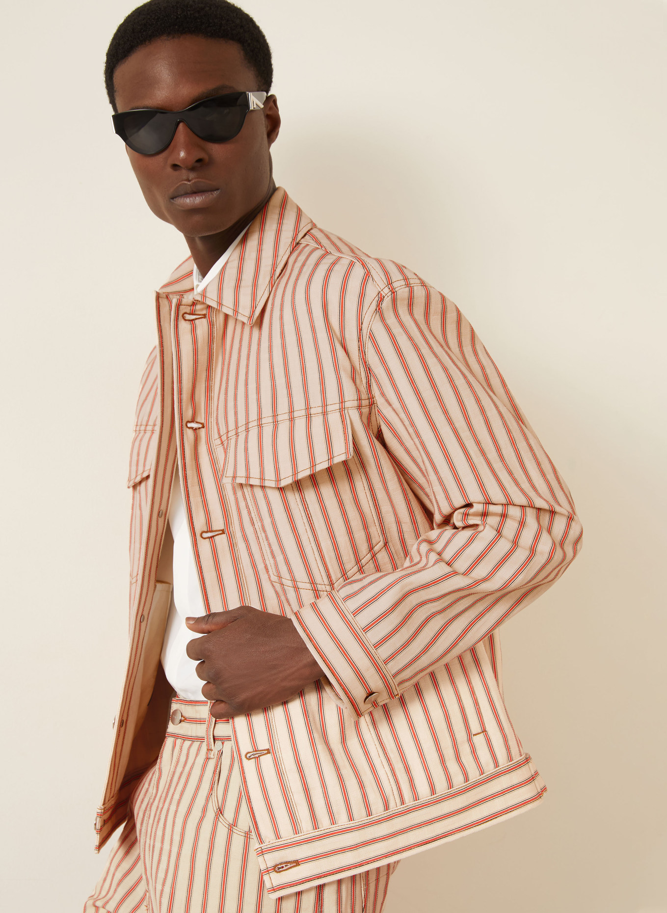 FENDI Overjacket: KRÉMOVÁ / ČERVENÁ