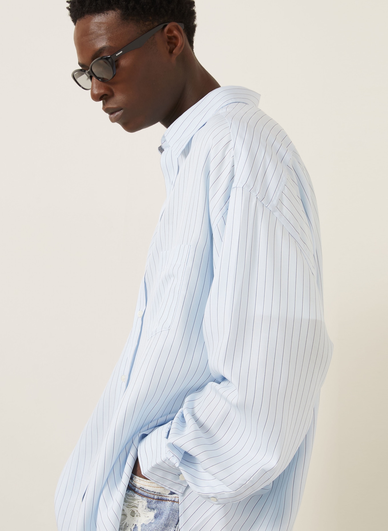 Acne Studios Overhemd Custom Fit: LICHTBLAUW / DONKERBLAUW / WIT