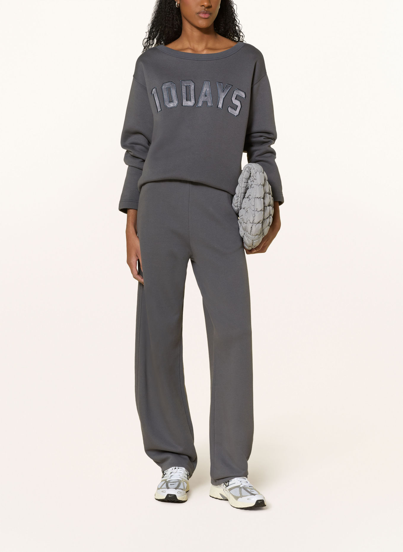 10DAYS Sweatpants: DUNKELGRAU