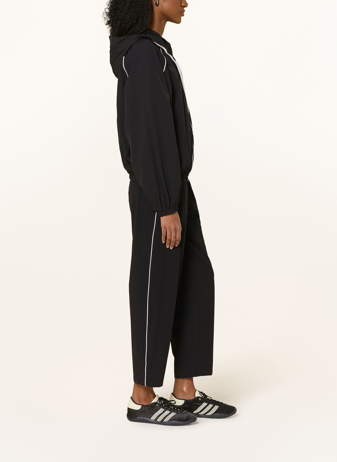 10DAYS Jogger-style pants with braided trim: BLACK / ECRU
