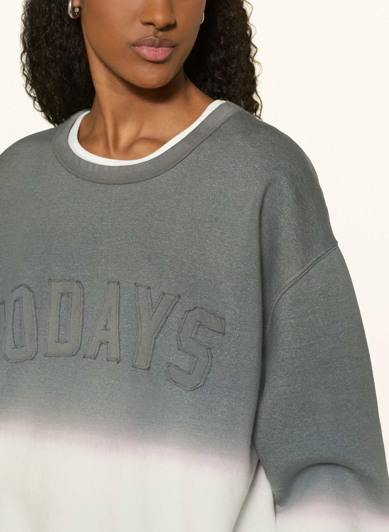 10DAYS Oversized sweatshirt: DONKERGRIJS / ROSÉ / ECRU