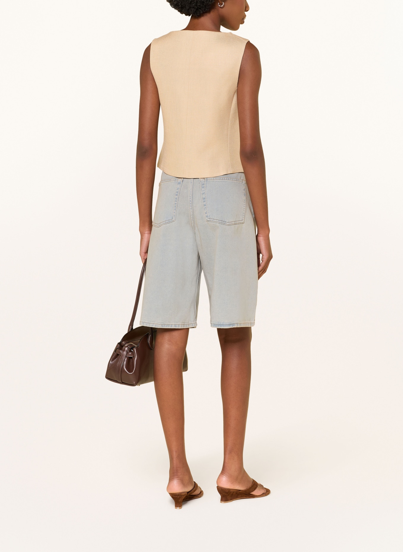 COS Vest: BEIGE