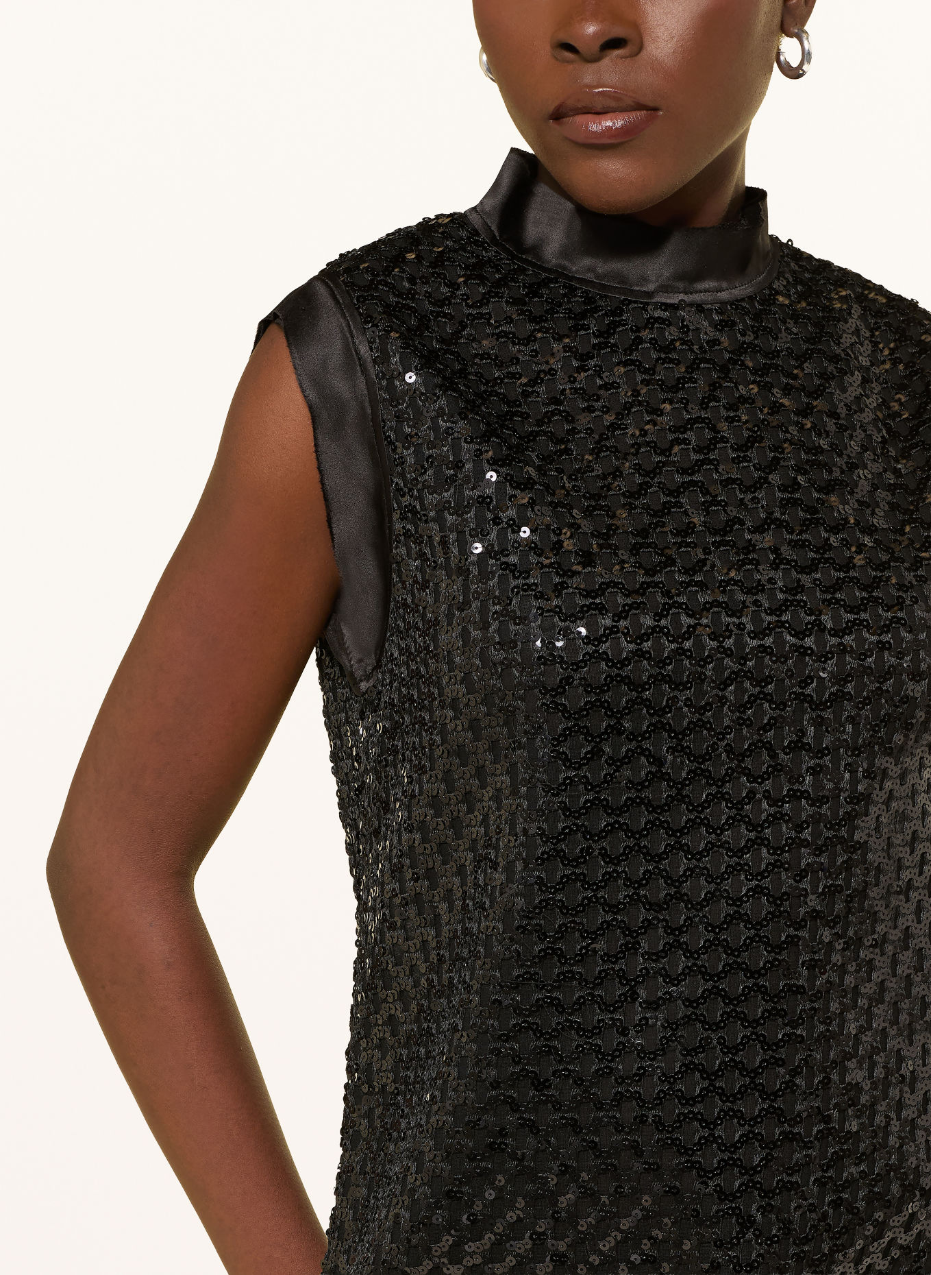ANNA's Sequin dress: BLACK