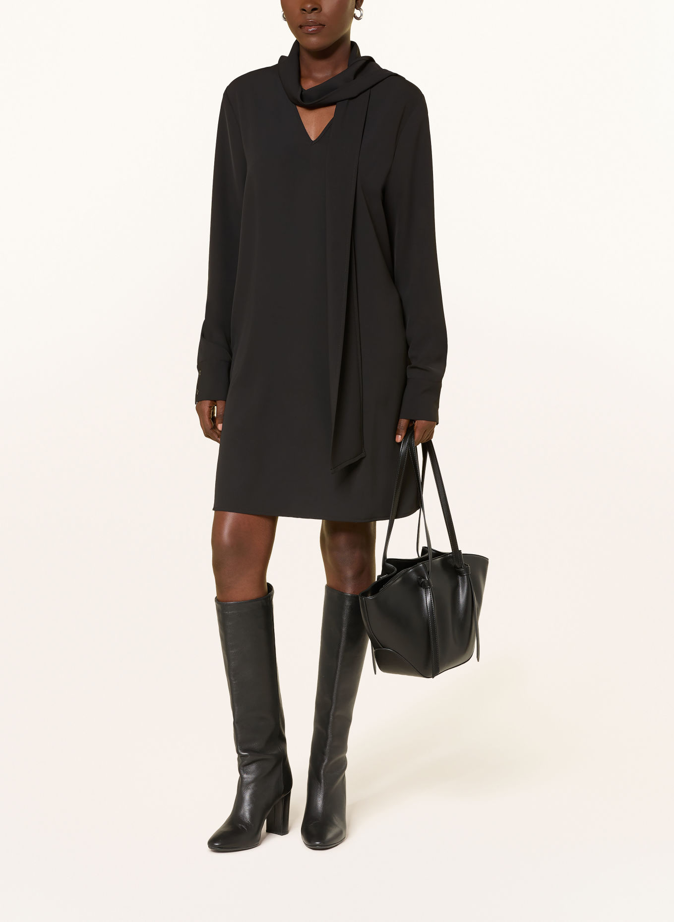 ANNA's Schluppenkleid: SCHWARZ