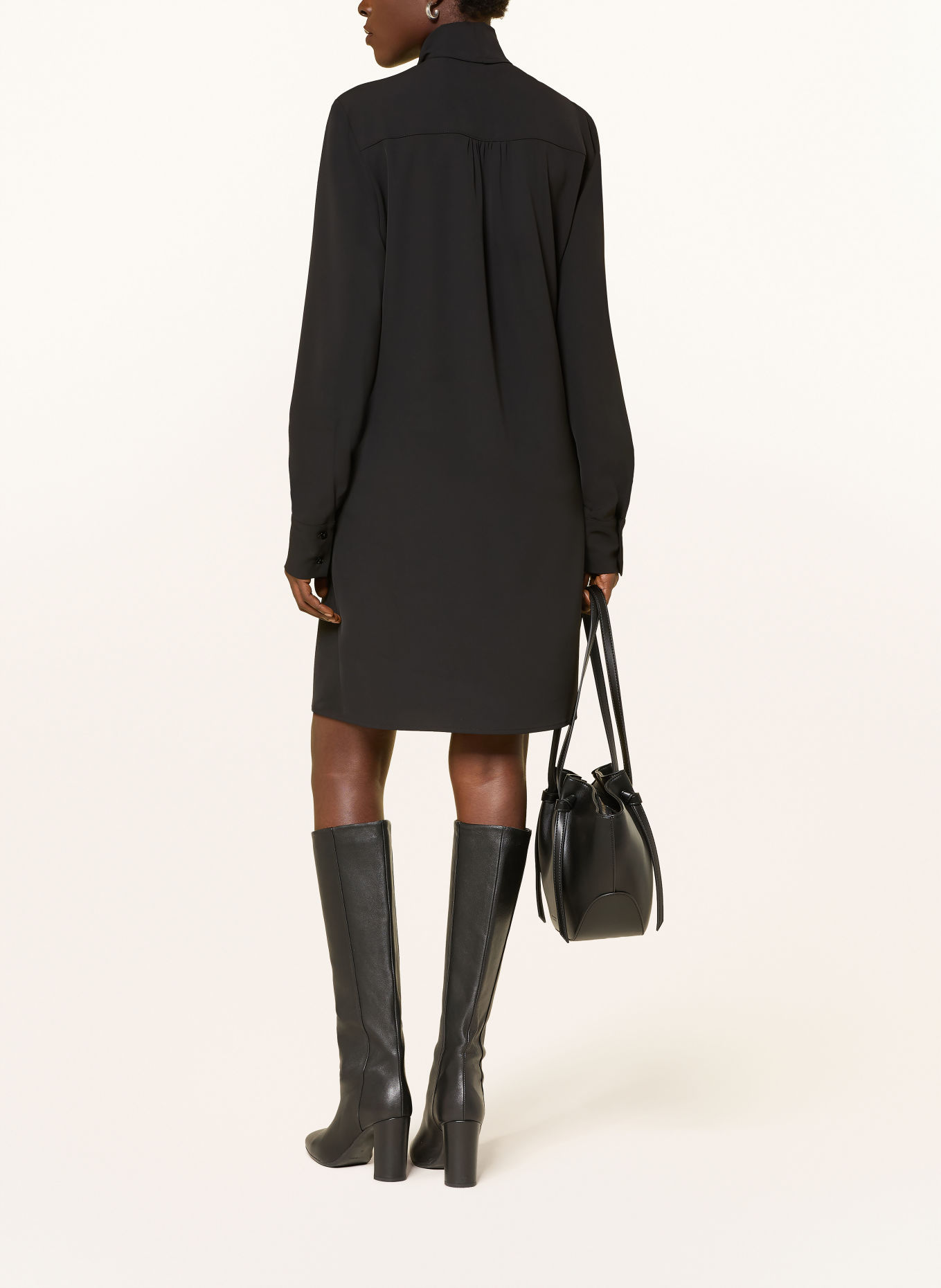 ANNA's Schluppenkleid: SCHWARZ
