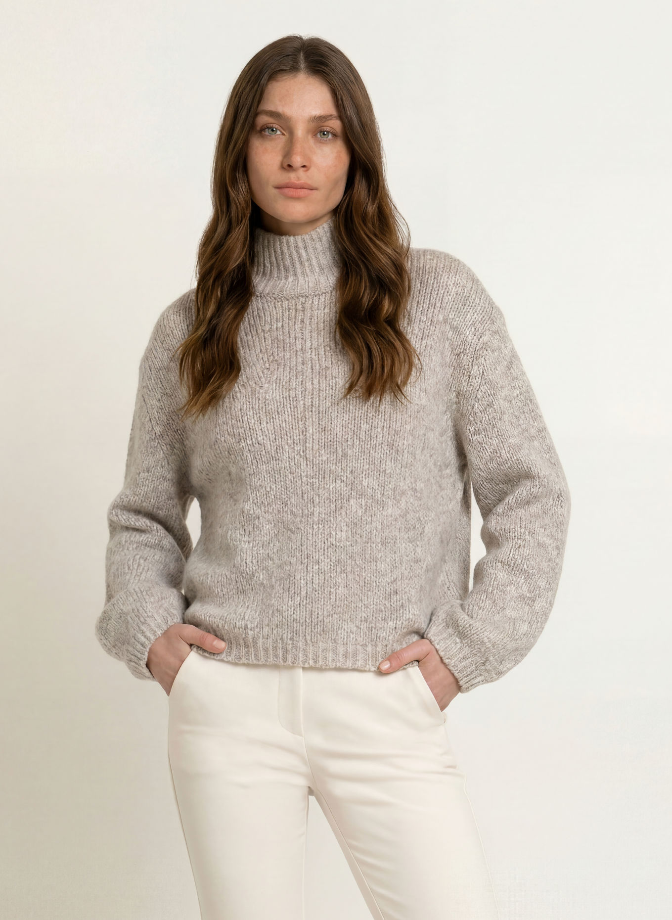 BOGNER Pullover SVONI mit Glitzergarn: HELLGRAU / CREME