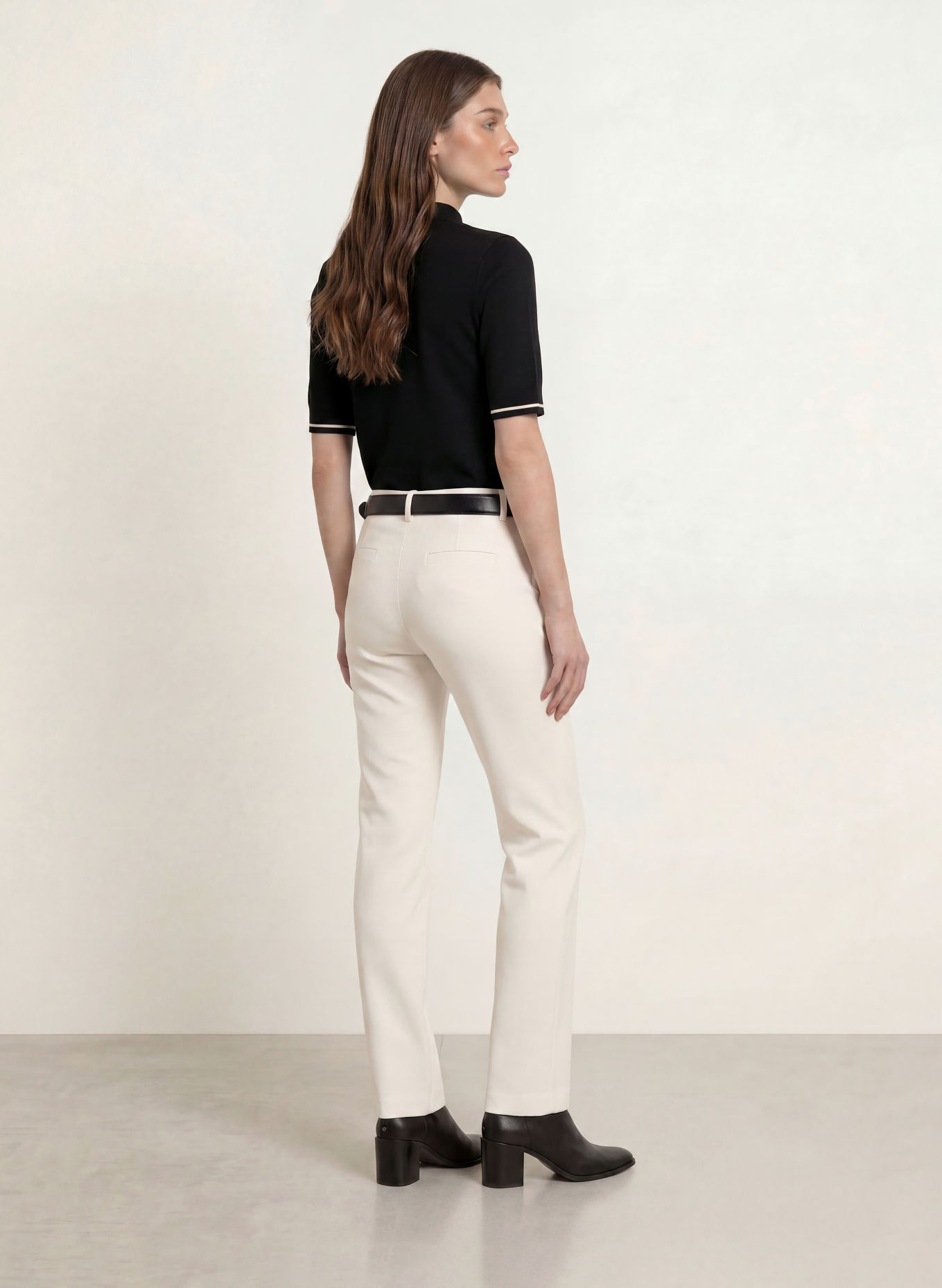 BOGNER Gebreid shirt ANTONIA: ZWART / WIT