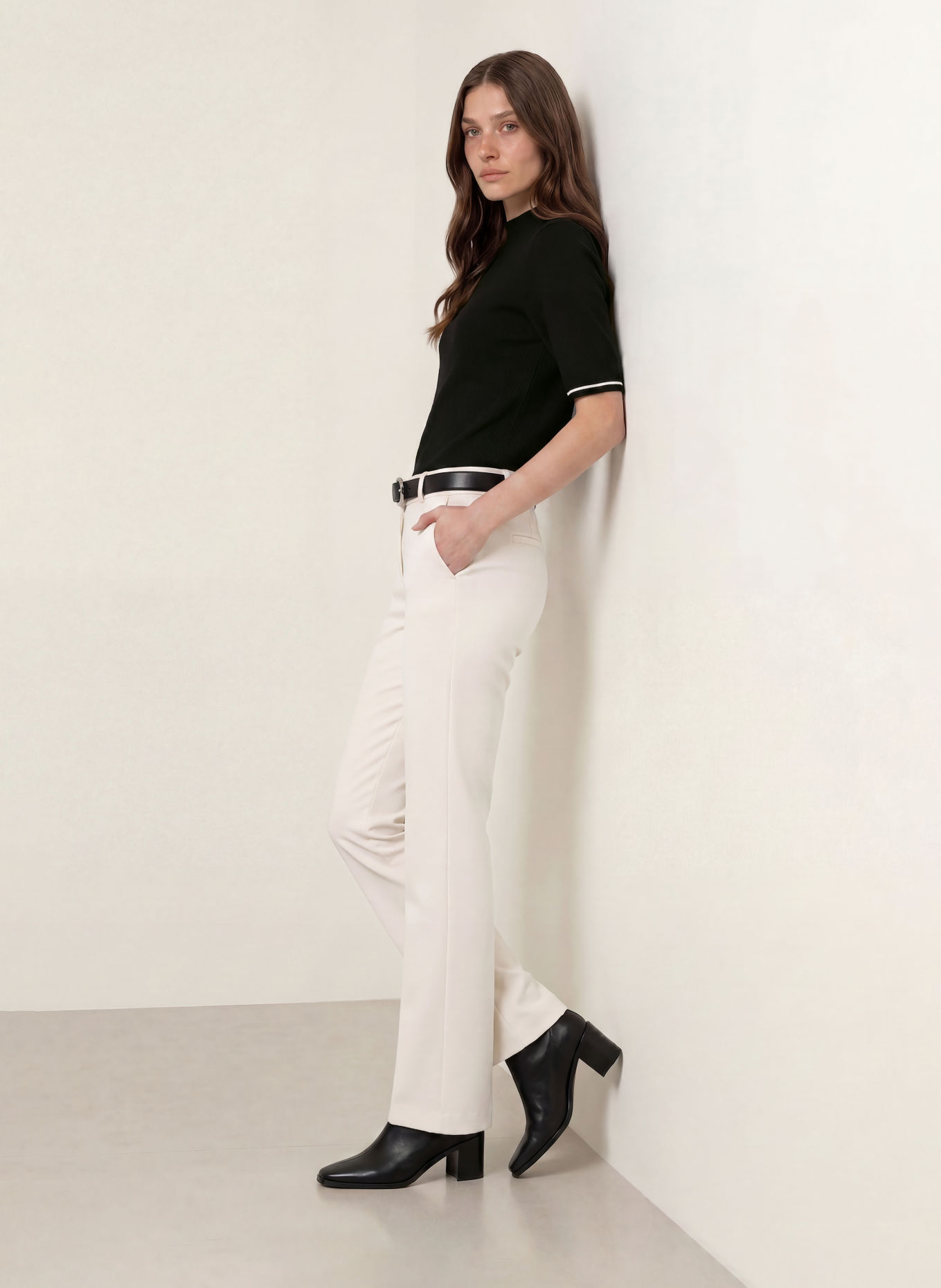 BOGNER Gebreid shirt ANTONIA: ZWART / WIT