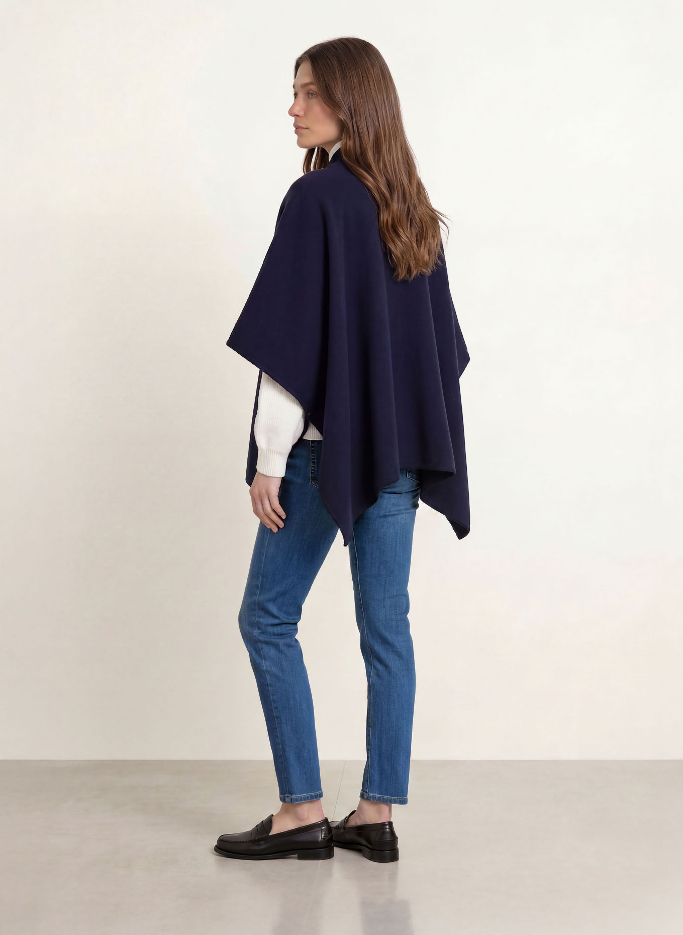 BOGNER Jeans JULIE-C: 427 mazarine blue