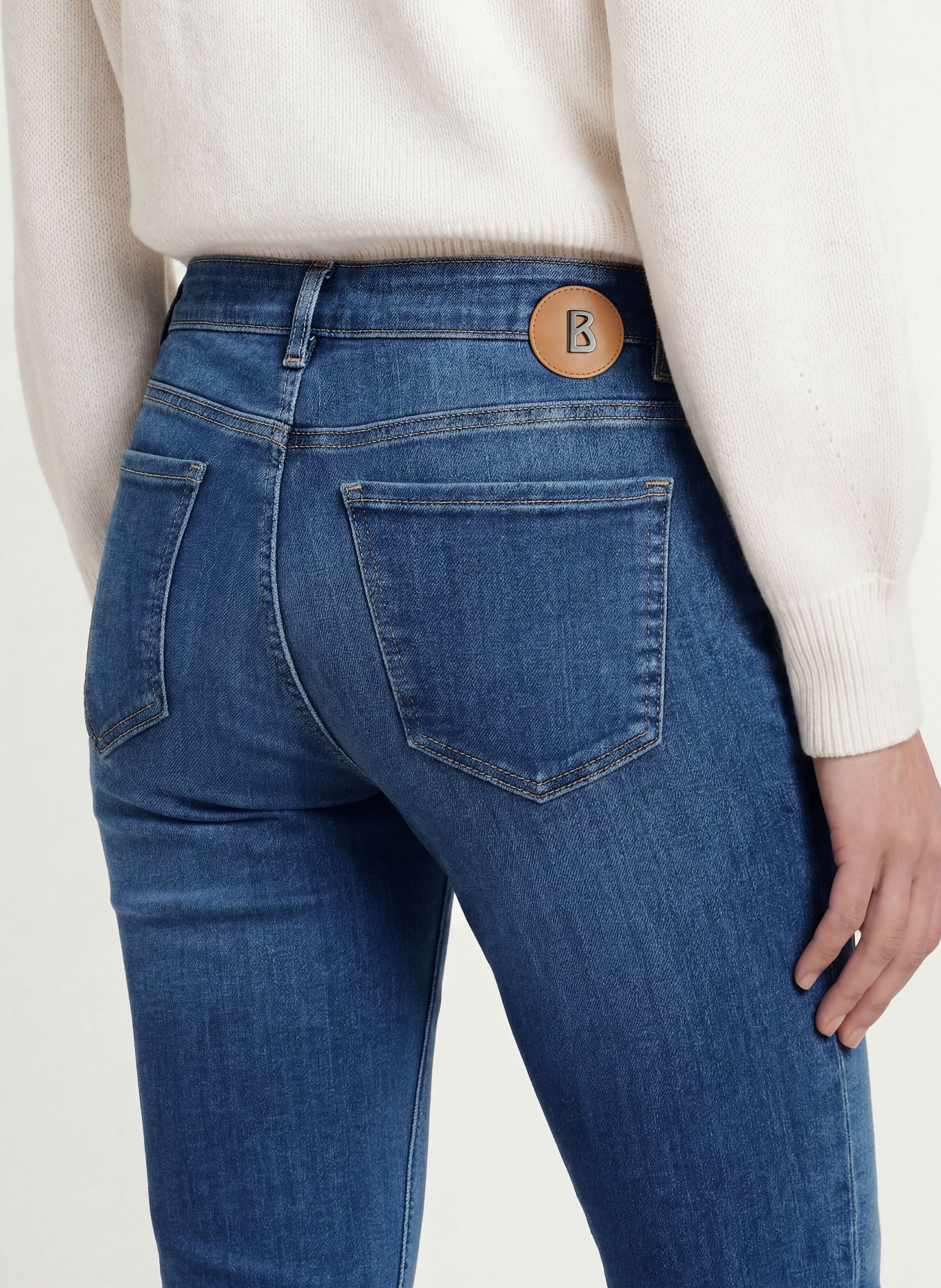 BOGNER Jeans JULIE-C: 427 mazarine blue