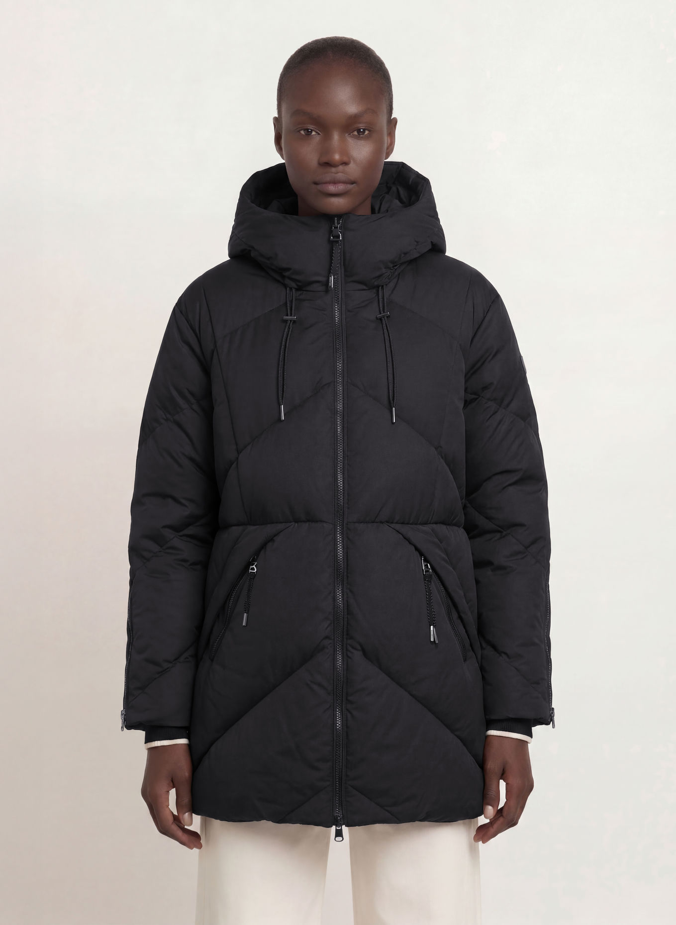 BOGNER Daunenjacke GLENDA-D: SCHWARZ