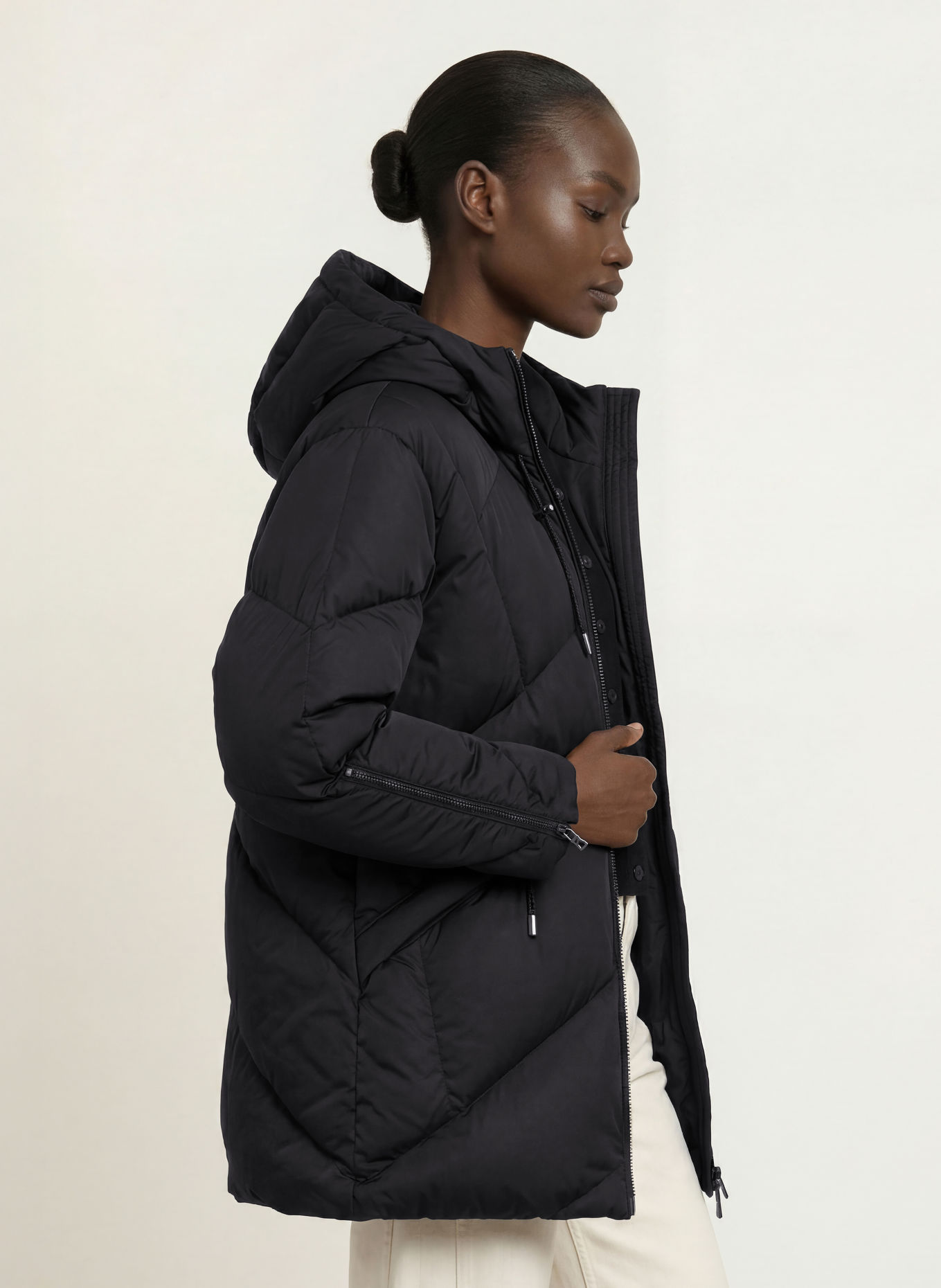 BOGNER Daunenjacke GLENDA-D: SCHWARZ