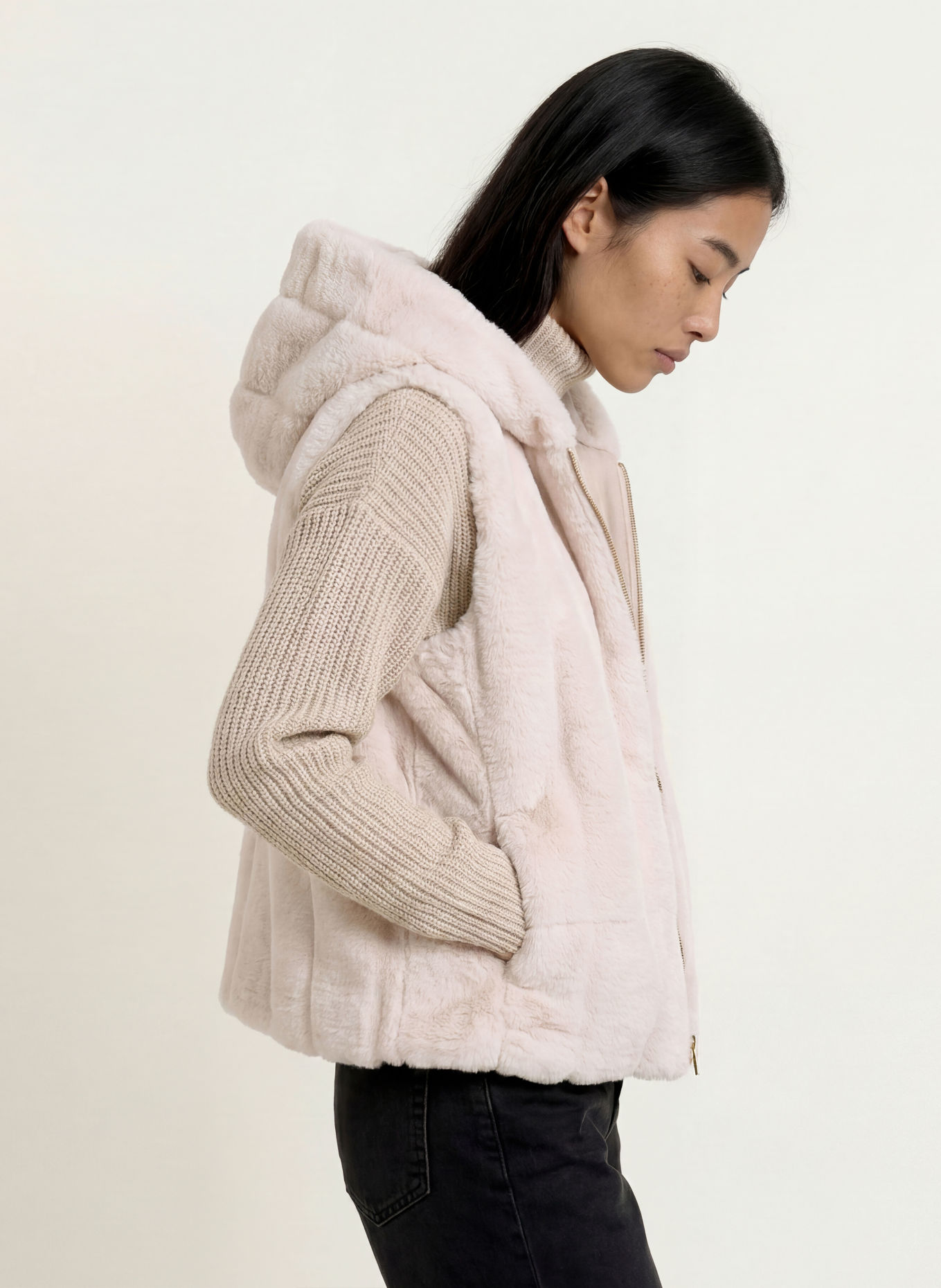 GUESS Kunstfell-Weste SOPHY: ECRU
