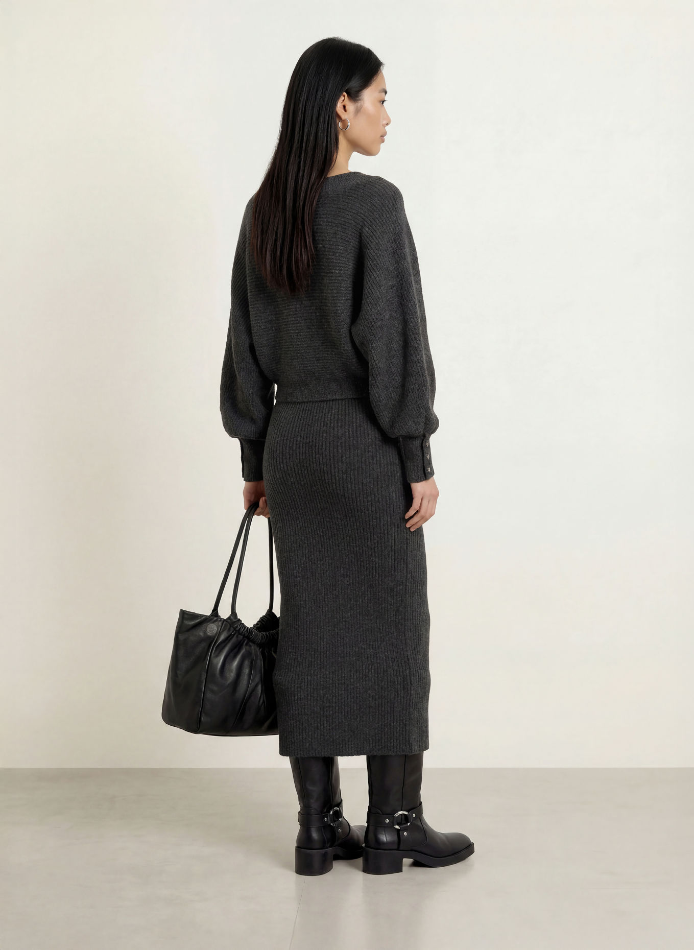 GUESS EMILY Cropped Sweater: DARK GRAY