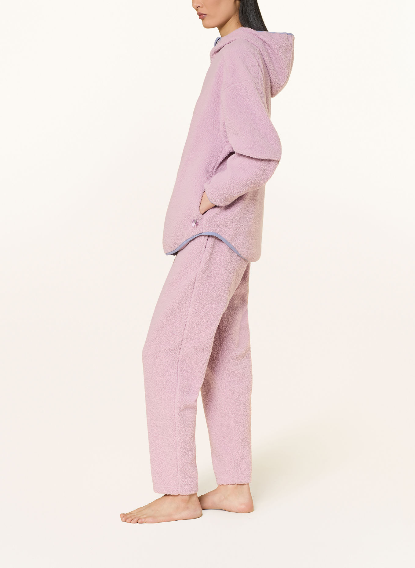 SHORT STORIES Teddy fur lounge jacket: ROSE