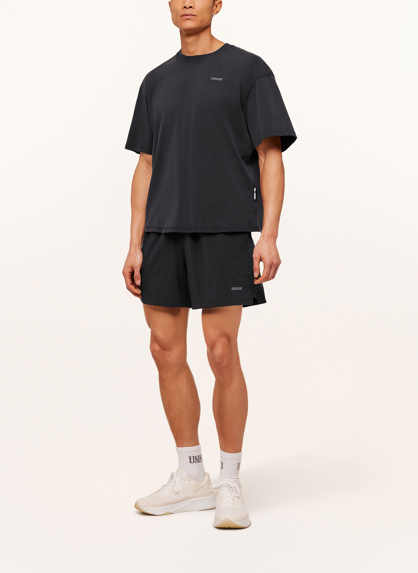 GYMSHARK Oversized-Shirt: SCHWARZ / DUNKELGRAU