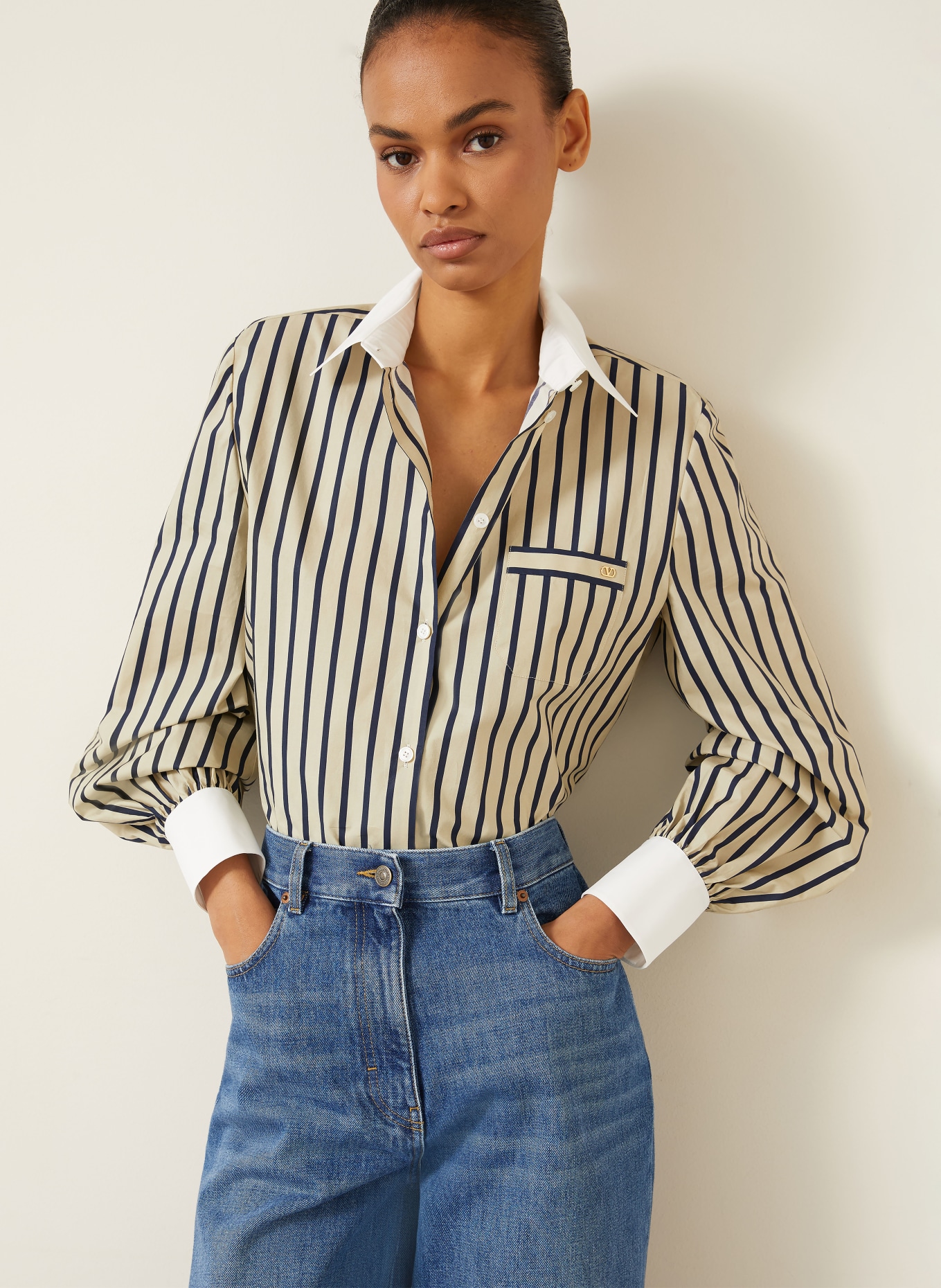 VALENTINO PATTERN shirt blouse with detachable bow tie: BEIGE / DARK BLUE / WHITE