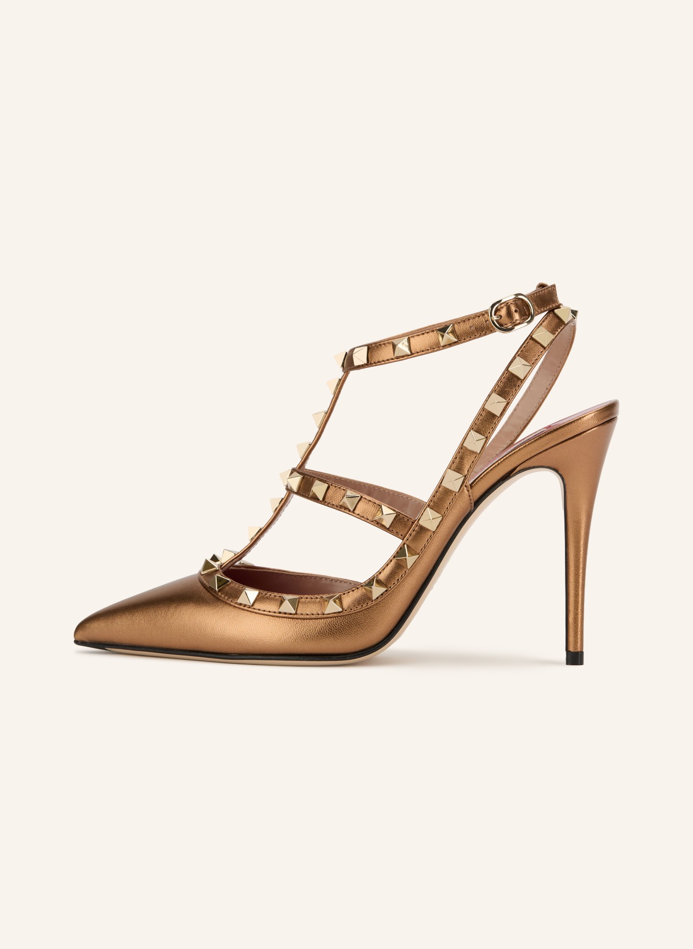 VALENTINO GARAVANI ROCKSTUD slingback pumps with studs: COGNAC / GOLD