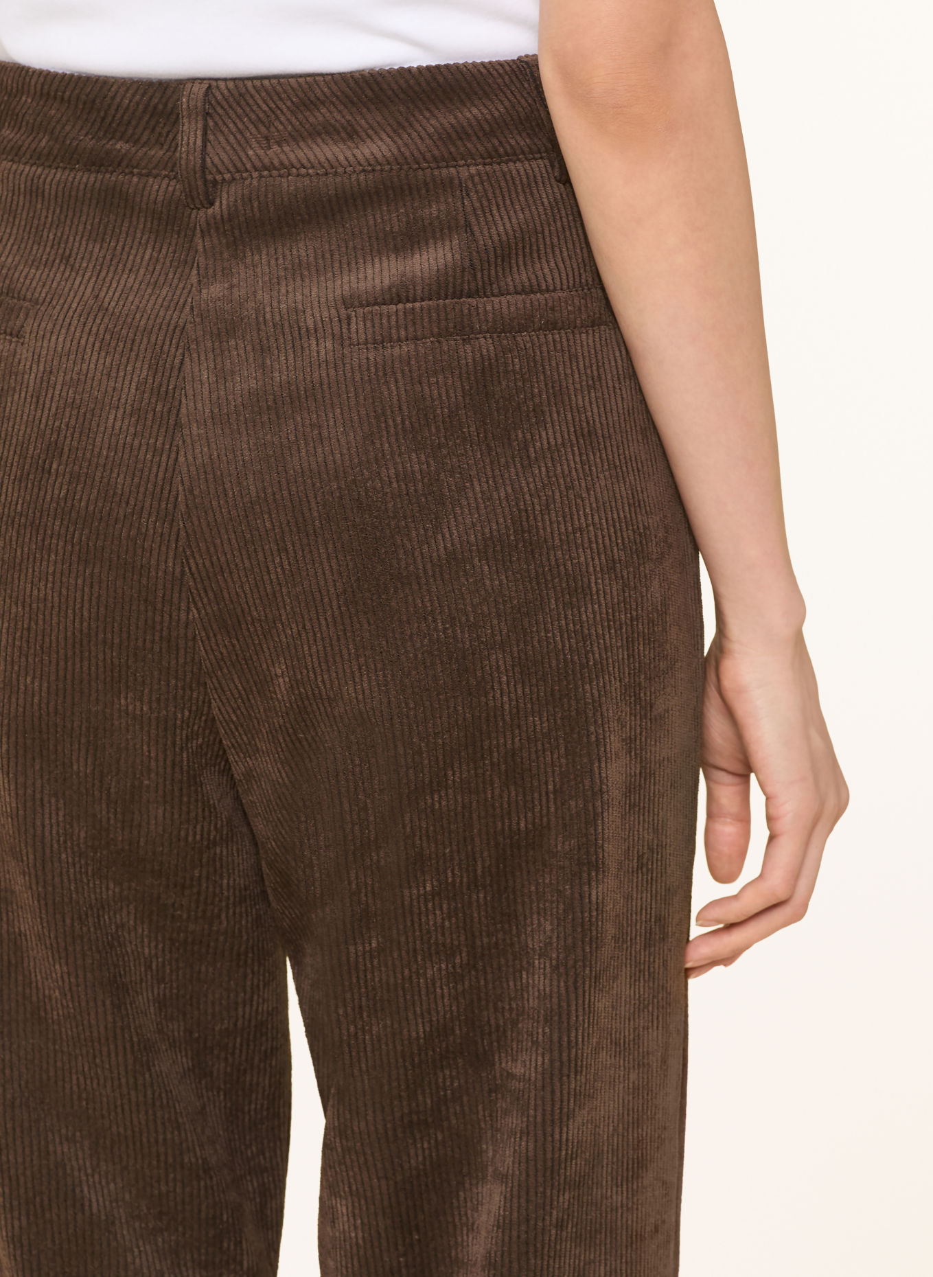 darling harbour Cordhose: DARK BROWN