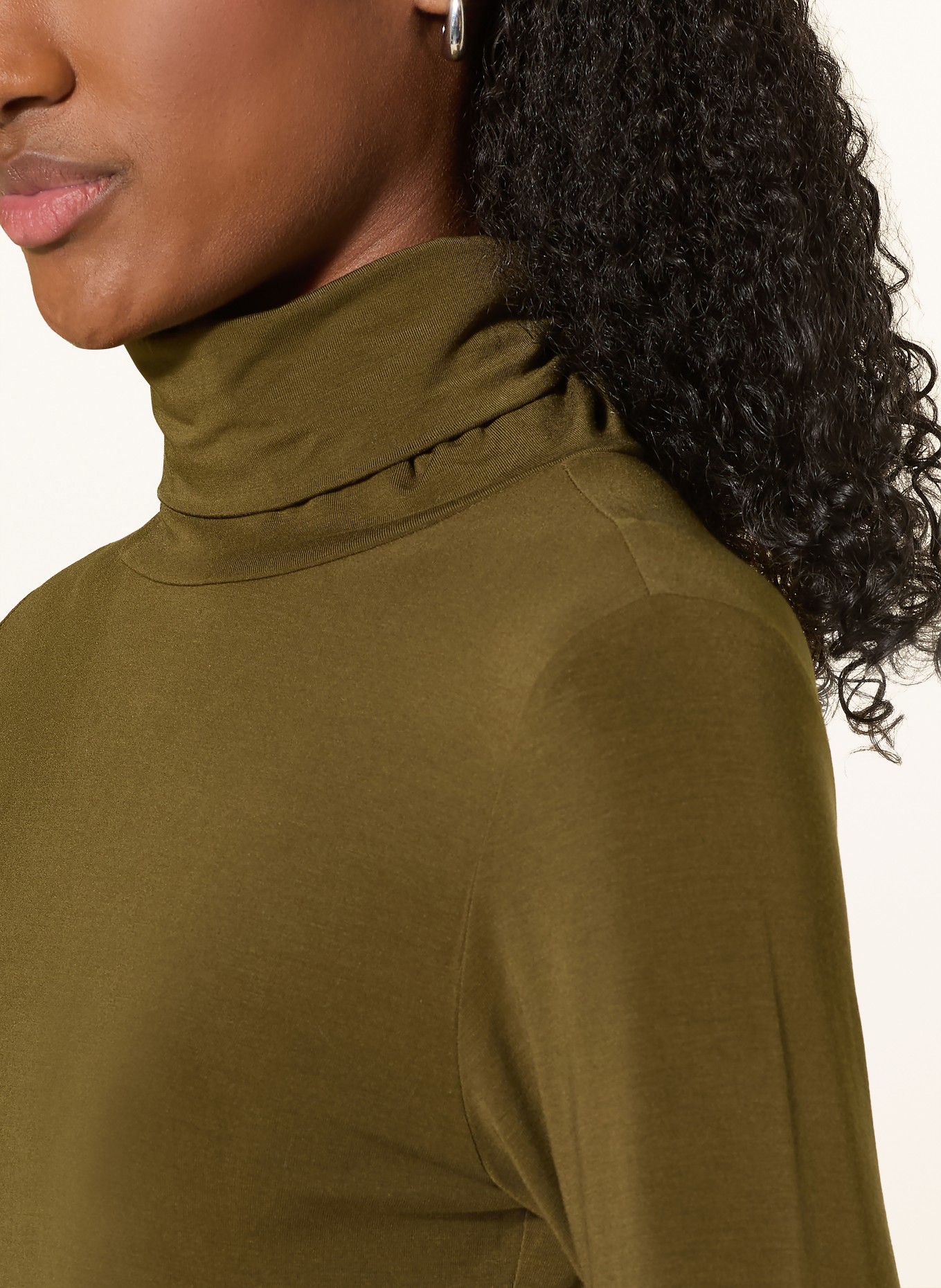 darling harbour Pull à col roulé: OLIVE